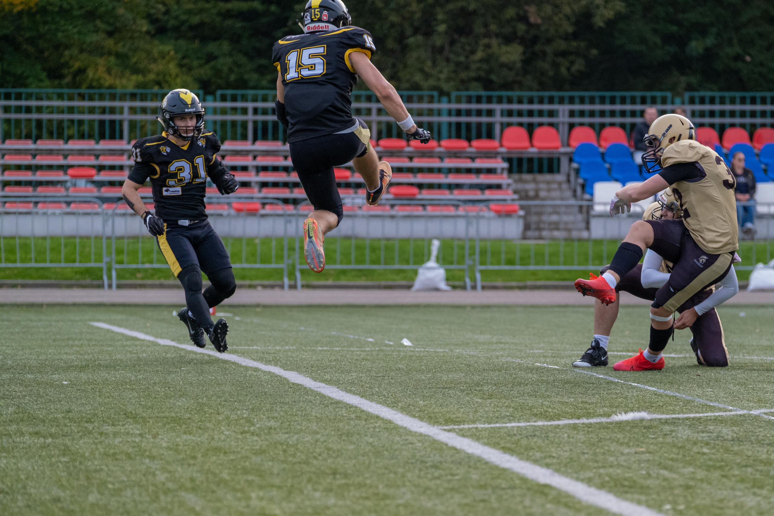 Американский футбол, амфут, регби, Гриффоны, Спартанцы, Легионеры