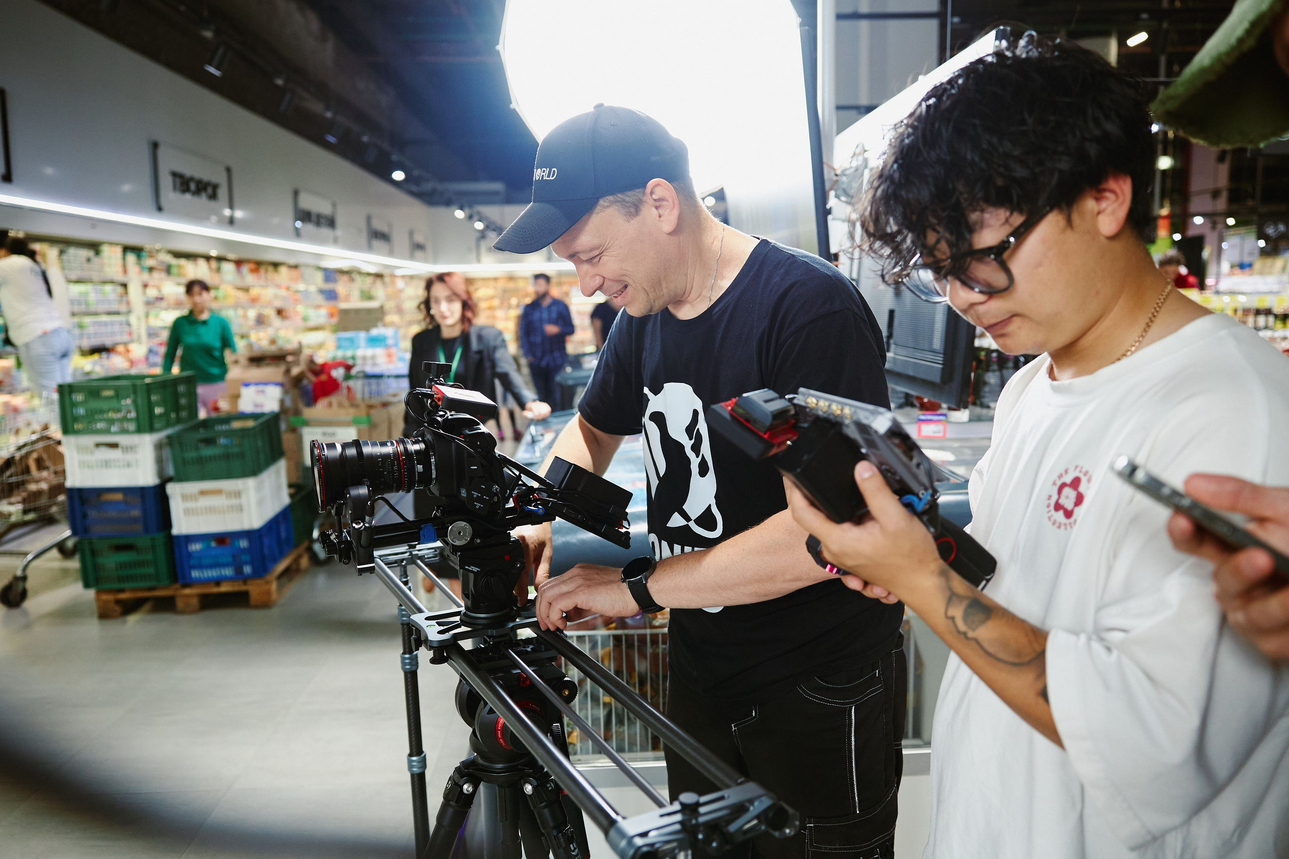 СОЛЬ PRODUCTION БЭК (BROSKO). ФОТОГРАФ НА МЕРОПРИЯТИЕ ОТ СОЛЬ МЕДИА PRODUCTION