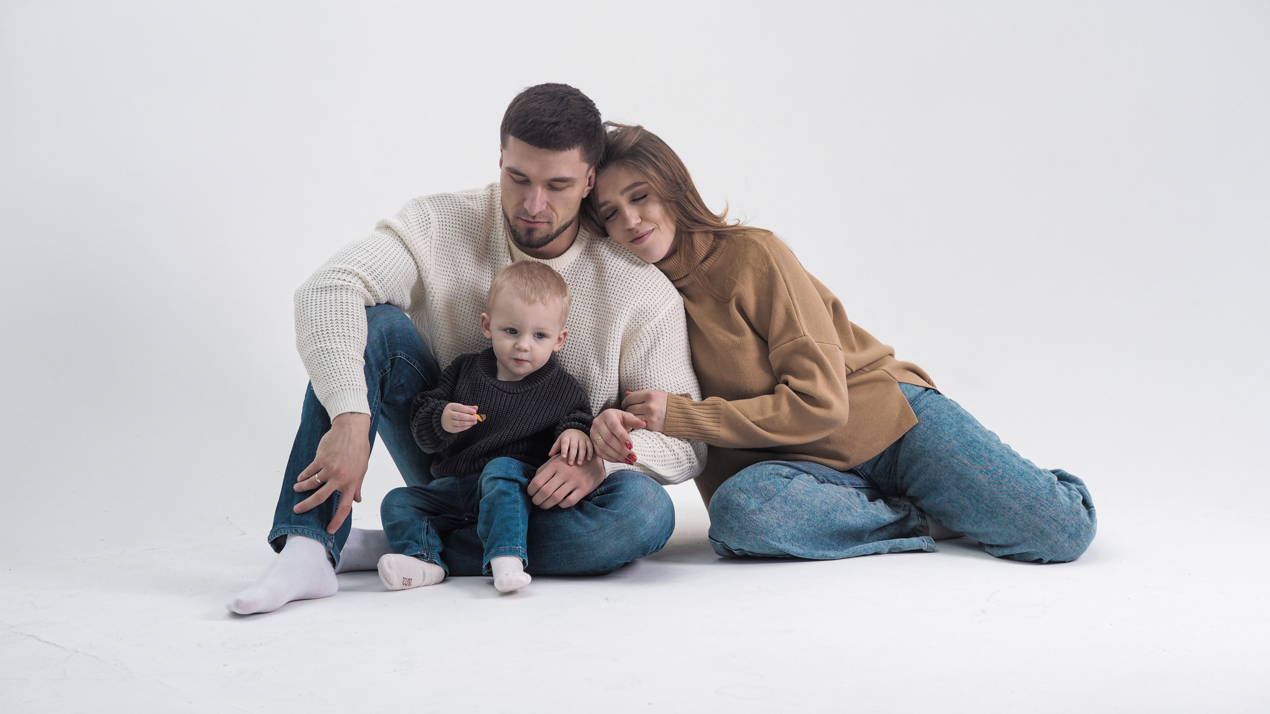 Фотографии в студиях. Фотограф/видеограф Москва — Кирилл Капустин