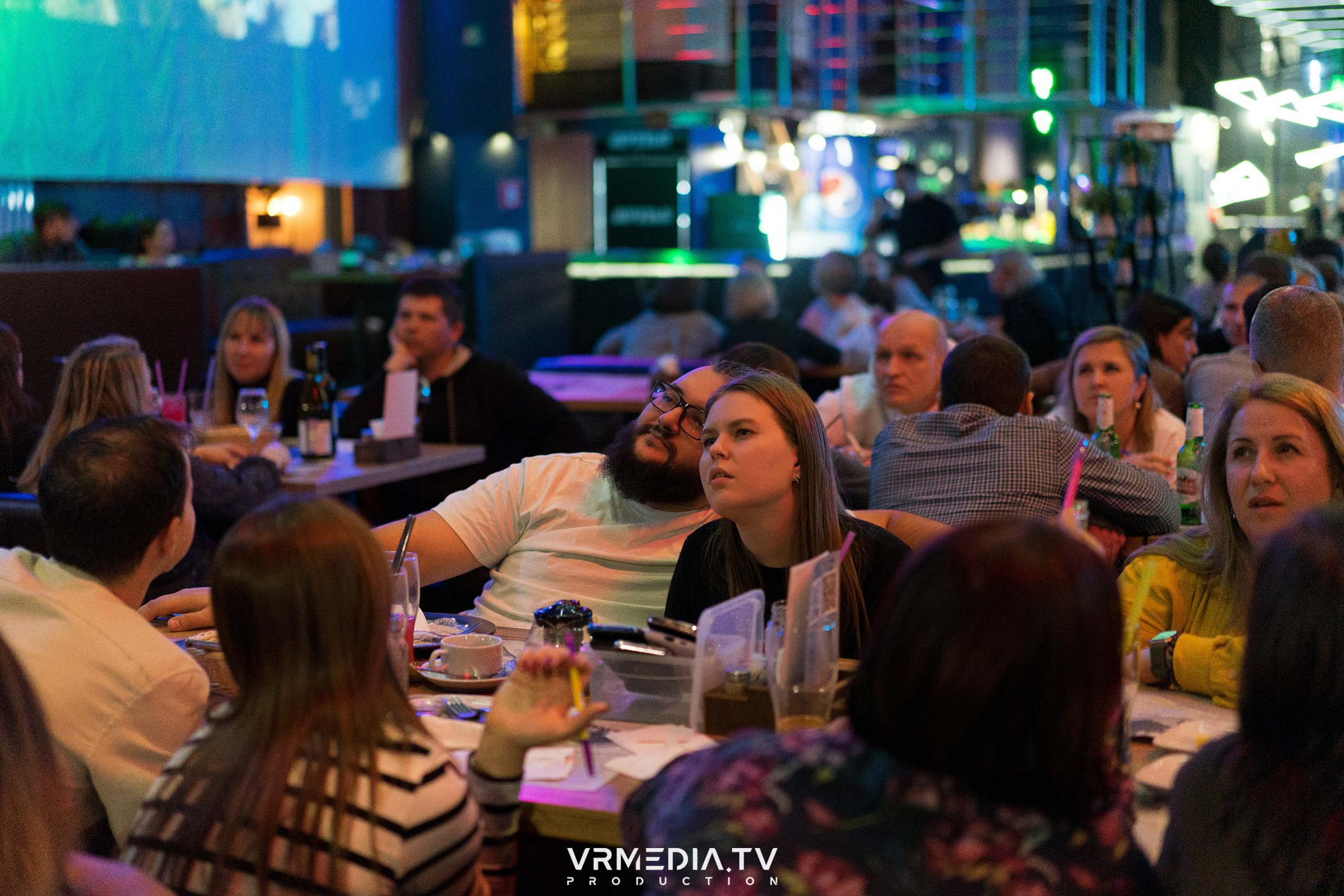 WoW QuiZ в баре «Друзья»