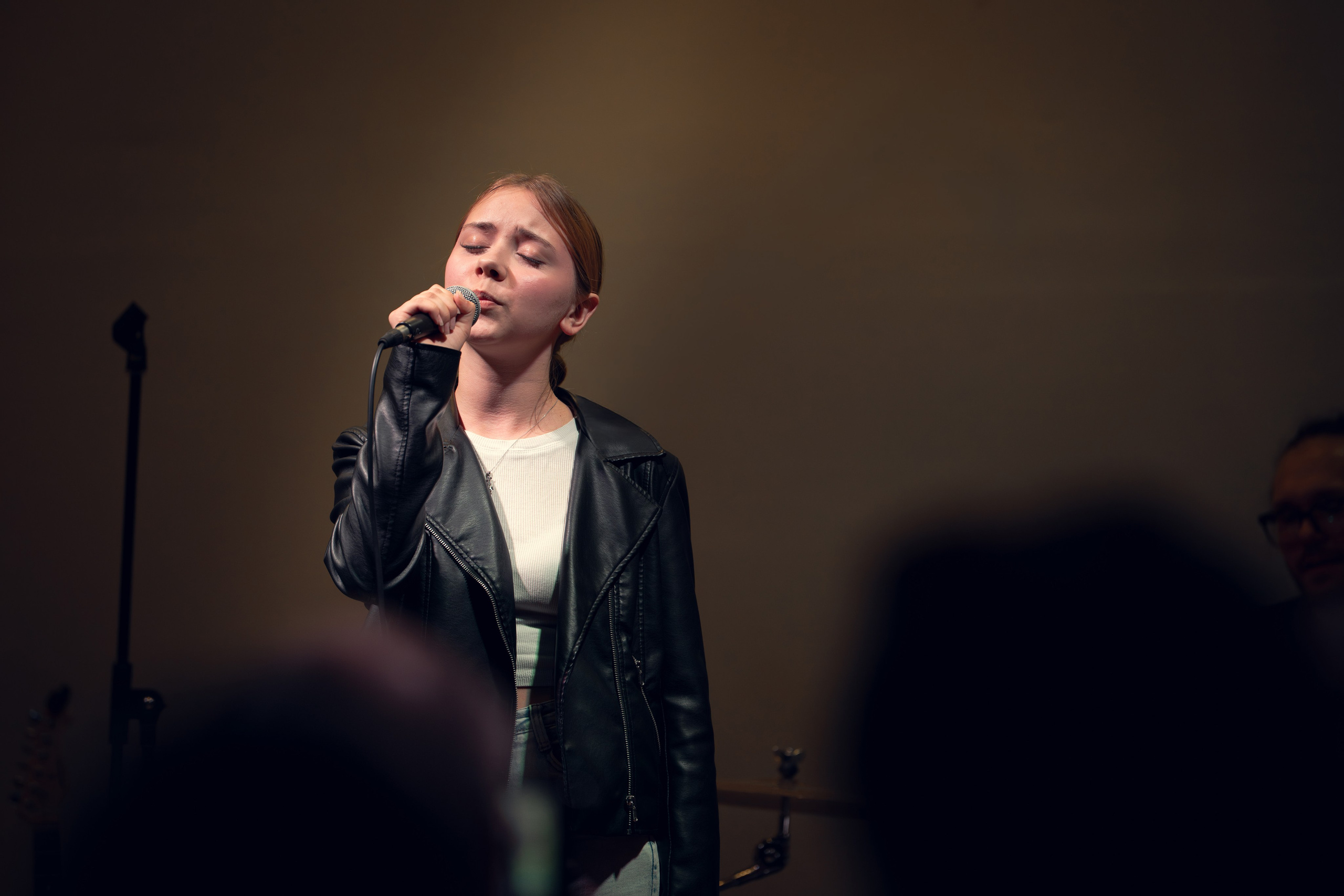 Квартирник. Свободный художник Александр Тулуп в Коломне