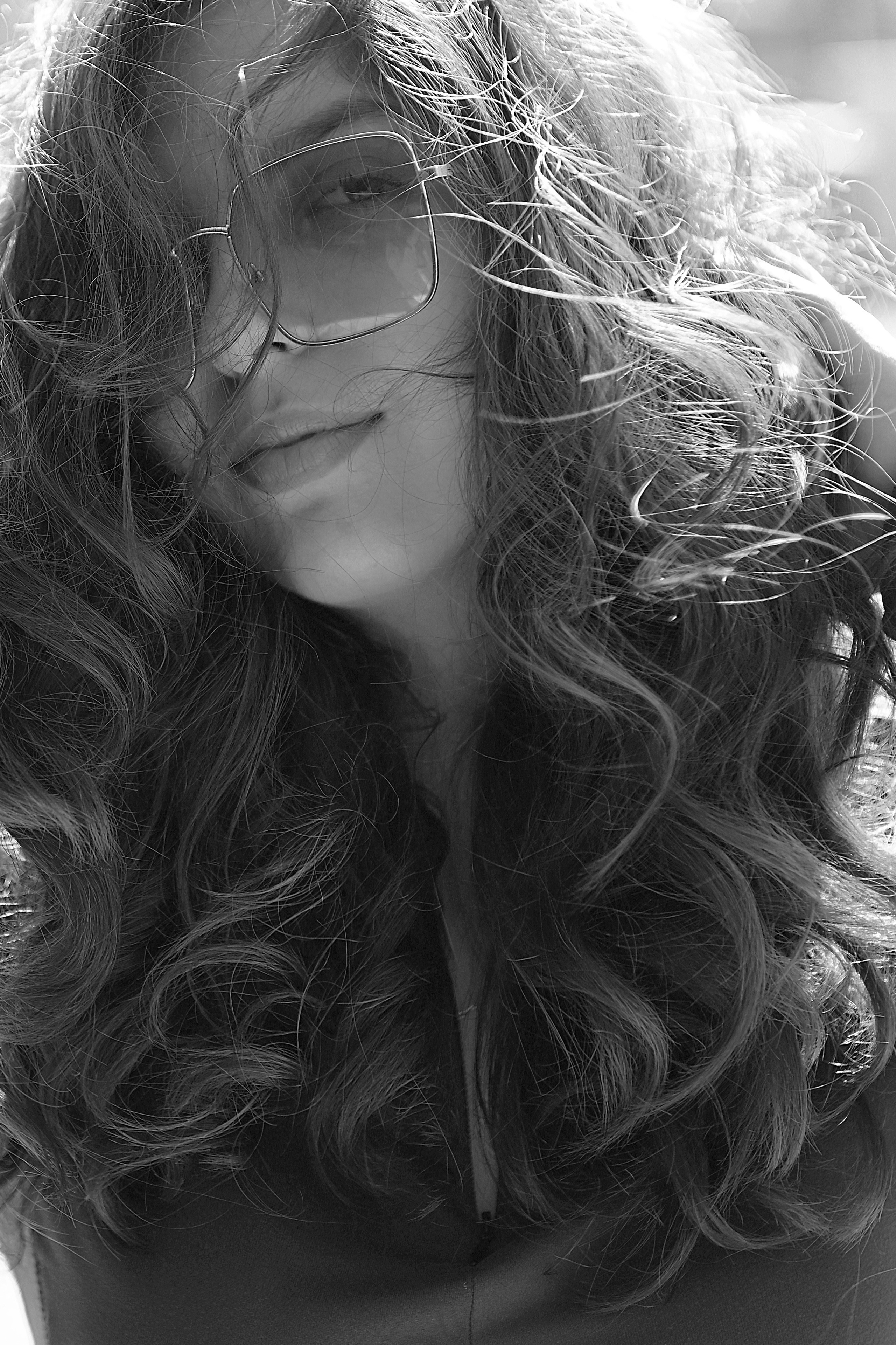 Индивидуальная прогулочная в городе. Свадебный, семейный, детский, контент фотограф в Омске Максим Ильин