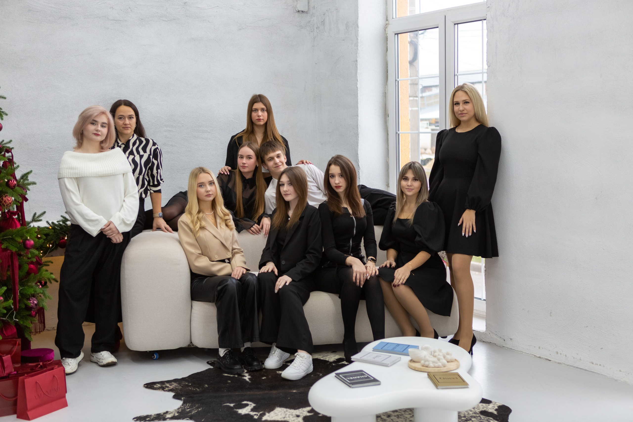 Студия My Place. зал CONTENT. Выпускные альбомы Воронеж от Веры Соколовой