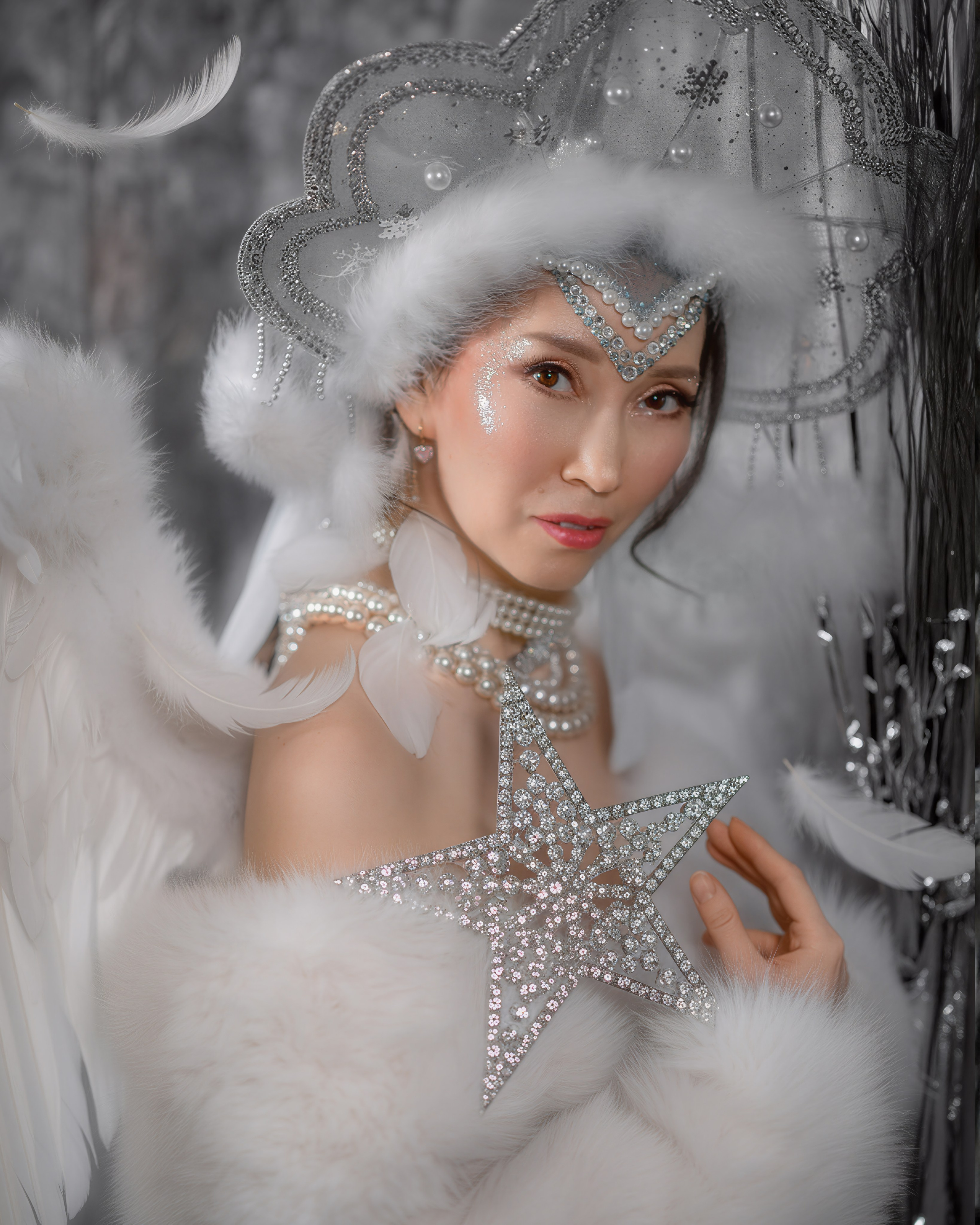 NY'2026. Елена Северина фотограф, Алматы: репортаж (спорт, концерты, конференции), предметная и фуд-съёмка, портреты, каталоги, фэшн, ретушь