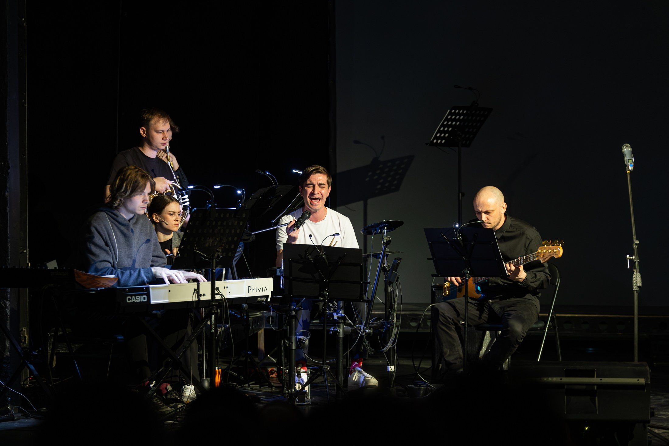 Театр Старый дом «И снова май». Фотограф Александр Поздняков  Новосибирск