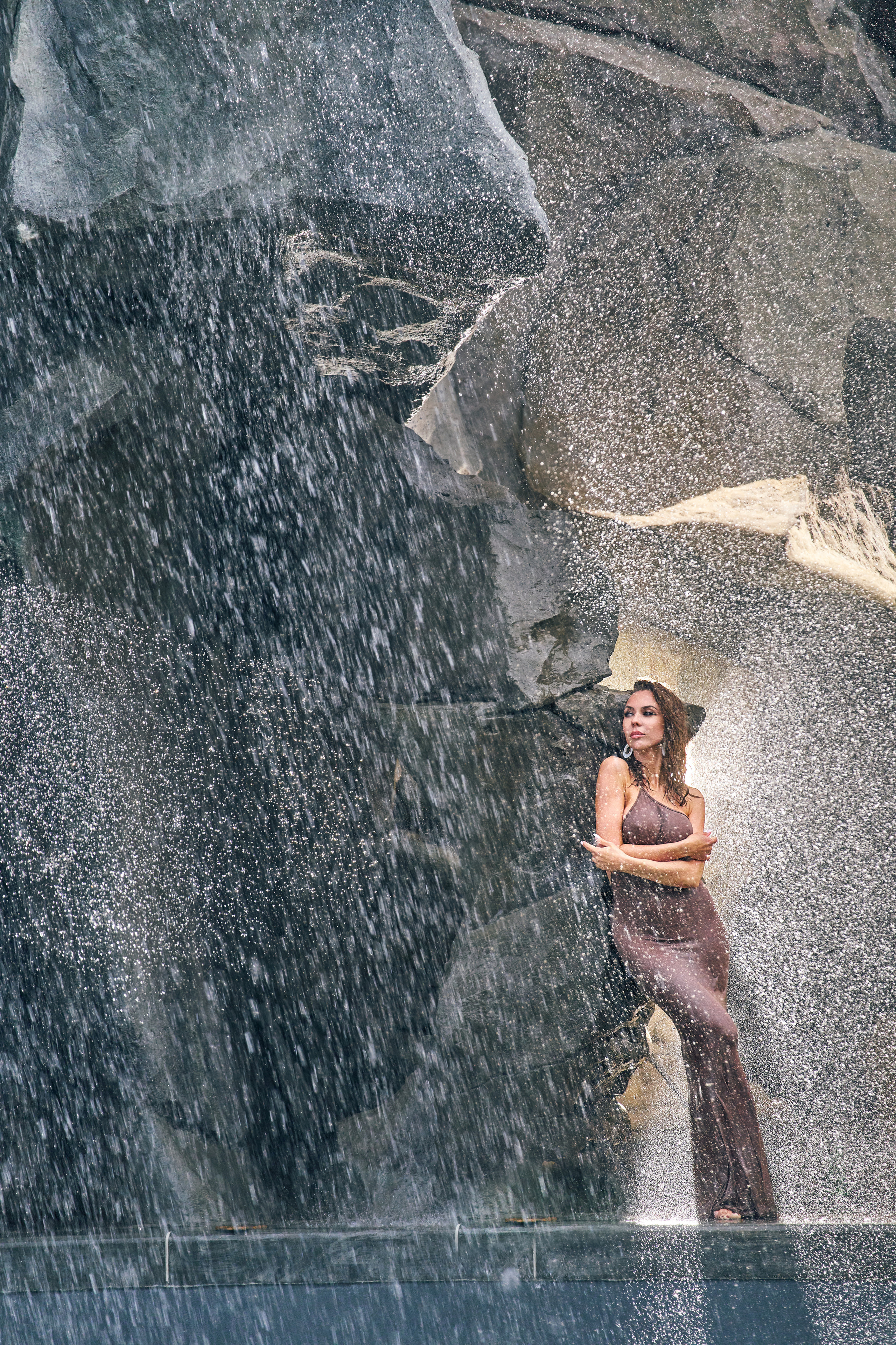 фото с фонтаном у  замка Гарибальди 