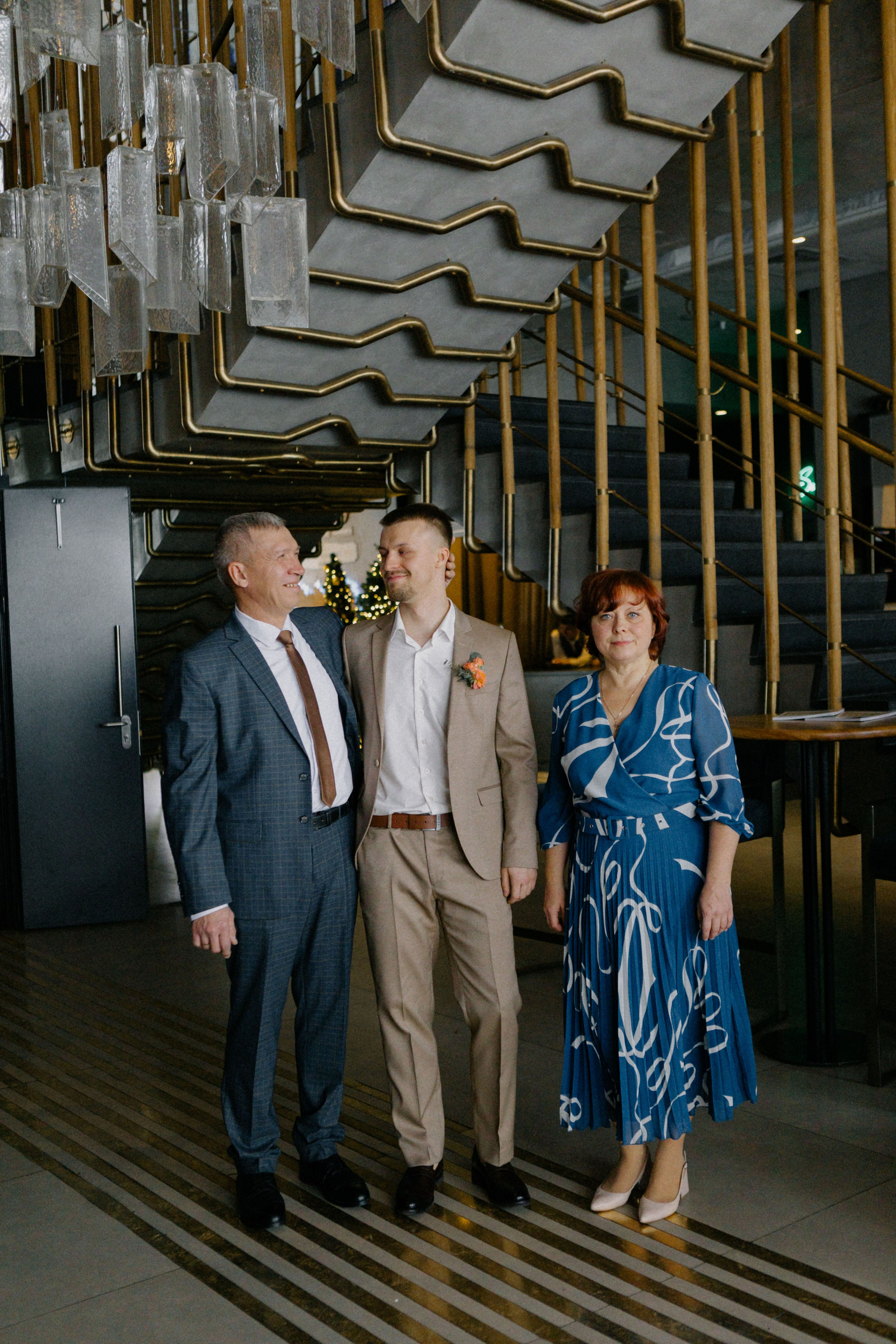 Ксюша и Илья. Утро в отеле роспись в Birds. Свадебный и портретный фотограф в Москве Анастасия Масюк