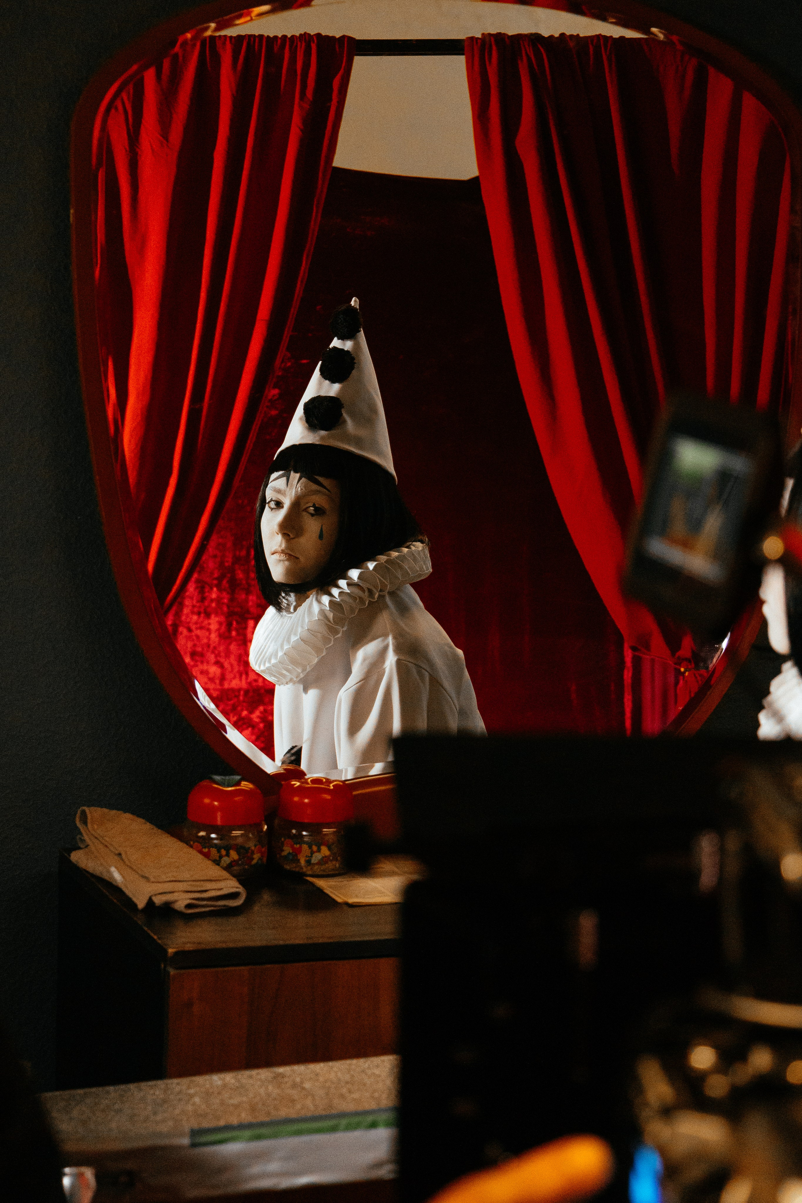 Дают — бери, бьют — беги. Закулисная жизнь в кадре | Backstage-фотограф из Москвы — Александра Слободская