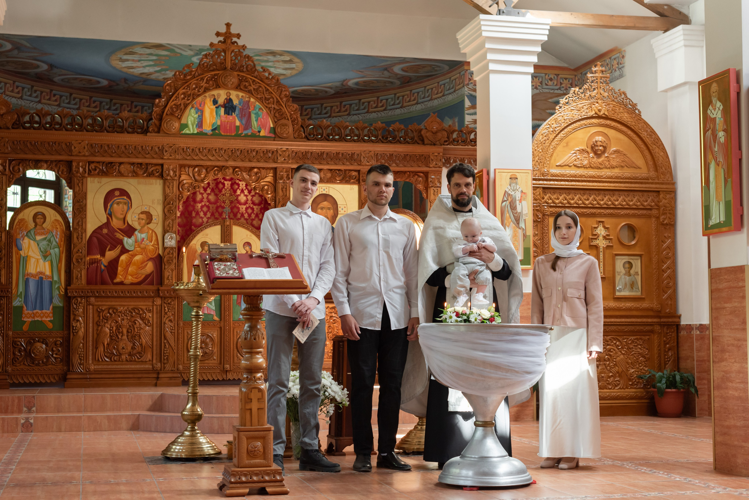 Крещение Иллариона. Фотограф Крещения и Венчания. Минск и другие города. Почтенная Наташа