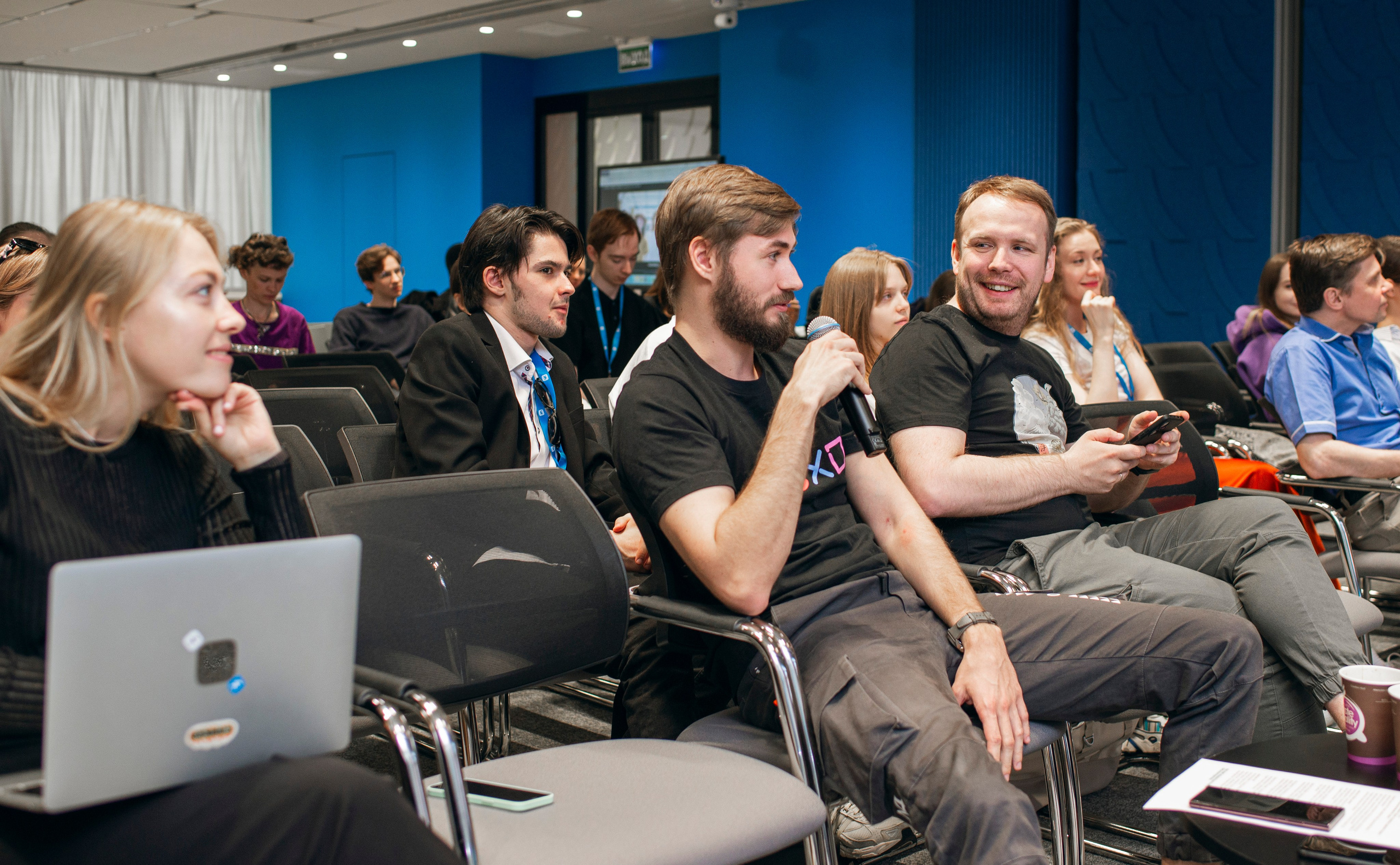 Защита проектов в ВК. Фотограф в Москве Алейникова Евгения