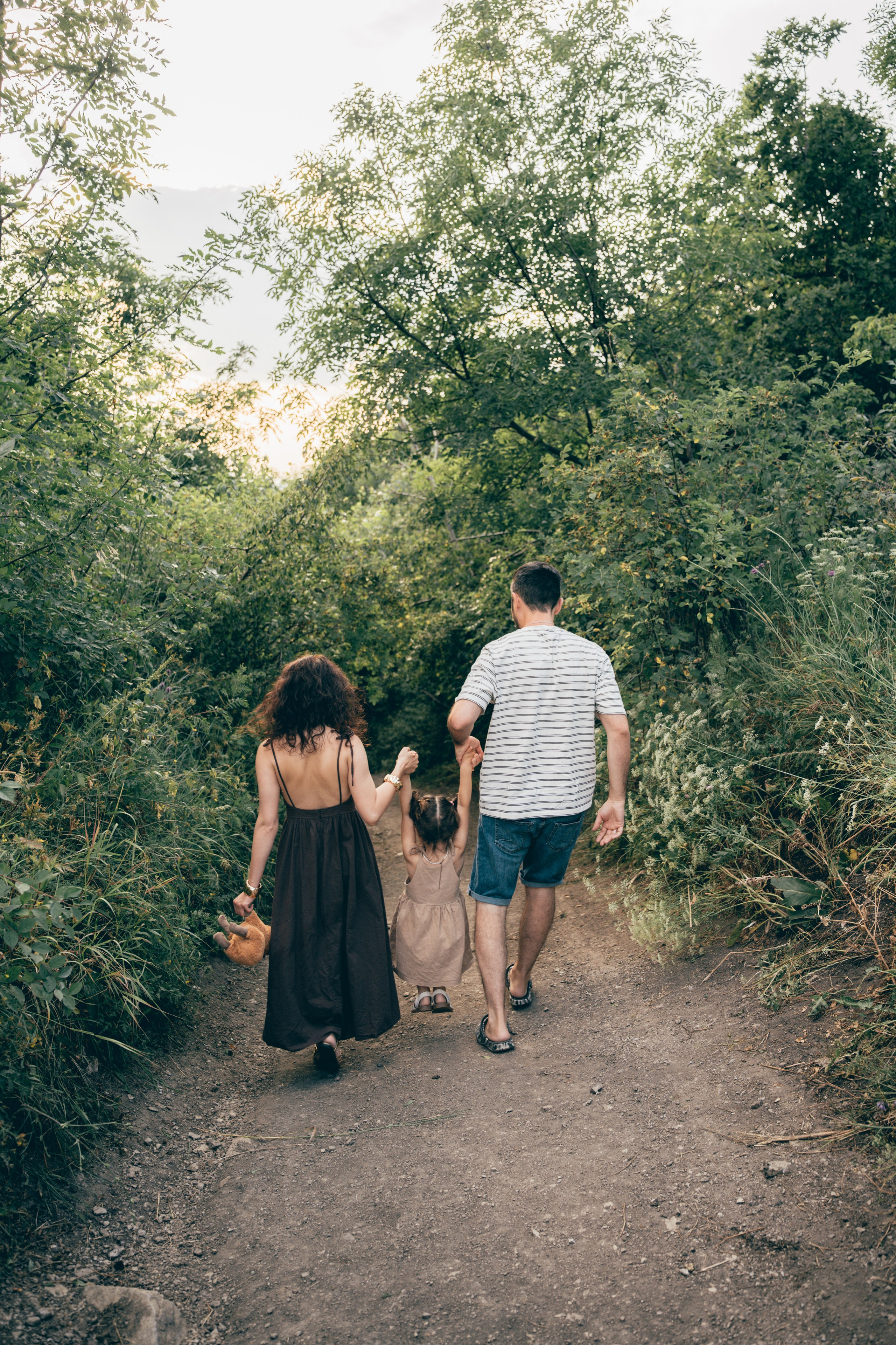 Семейная фотосессия на Бештау. Фотограф КМВ|ГОРЫ Пятигорск Железноводск Ессентуки Кисловодск Домбай Архыз Эльбрус