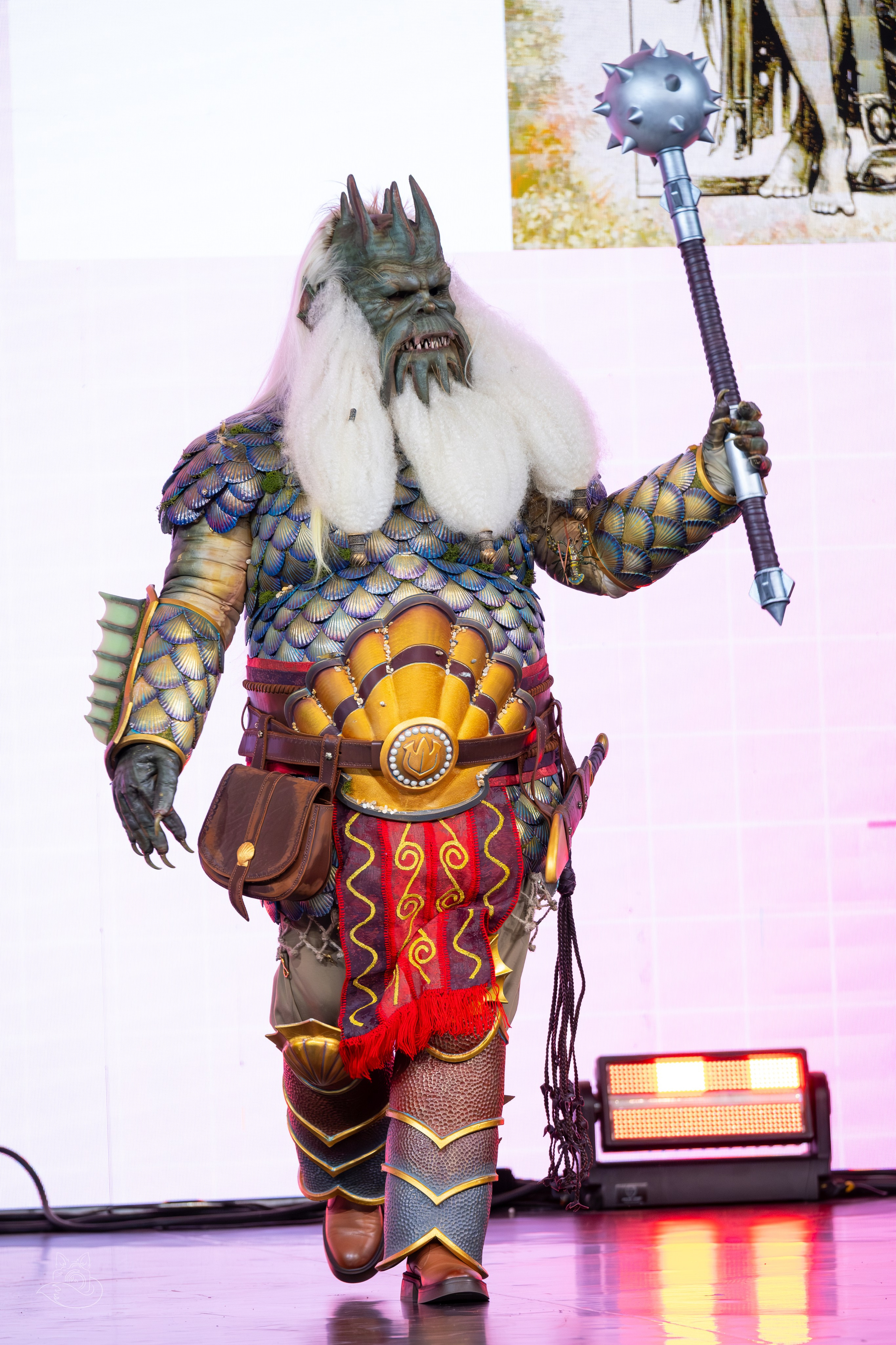 Сцена РЭД ЭКСПО 2024. Косплей фотограф