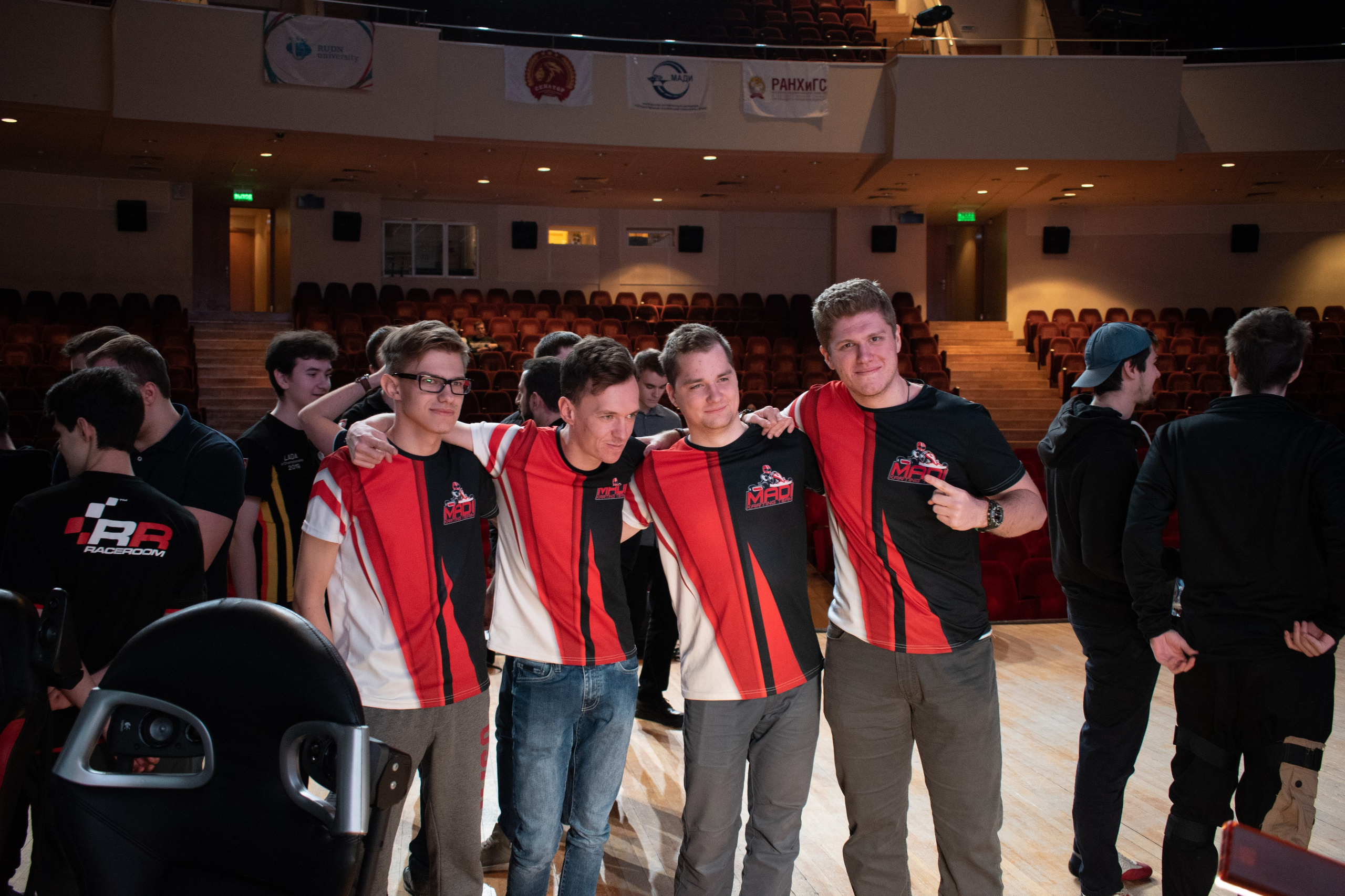 RaceRoom — Командный турнир среди ВУЗов города Москвы | 22.02.20. Репортажный фотограф Сыбер Мартти