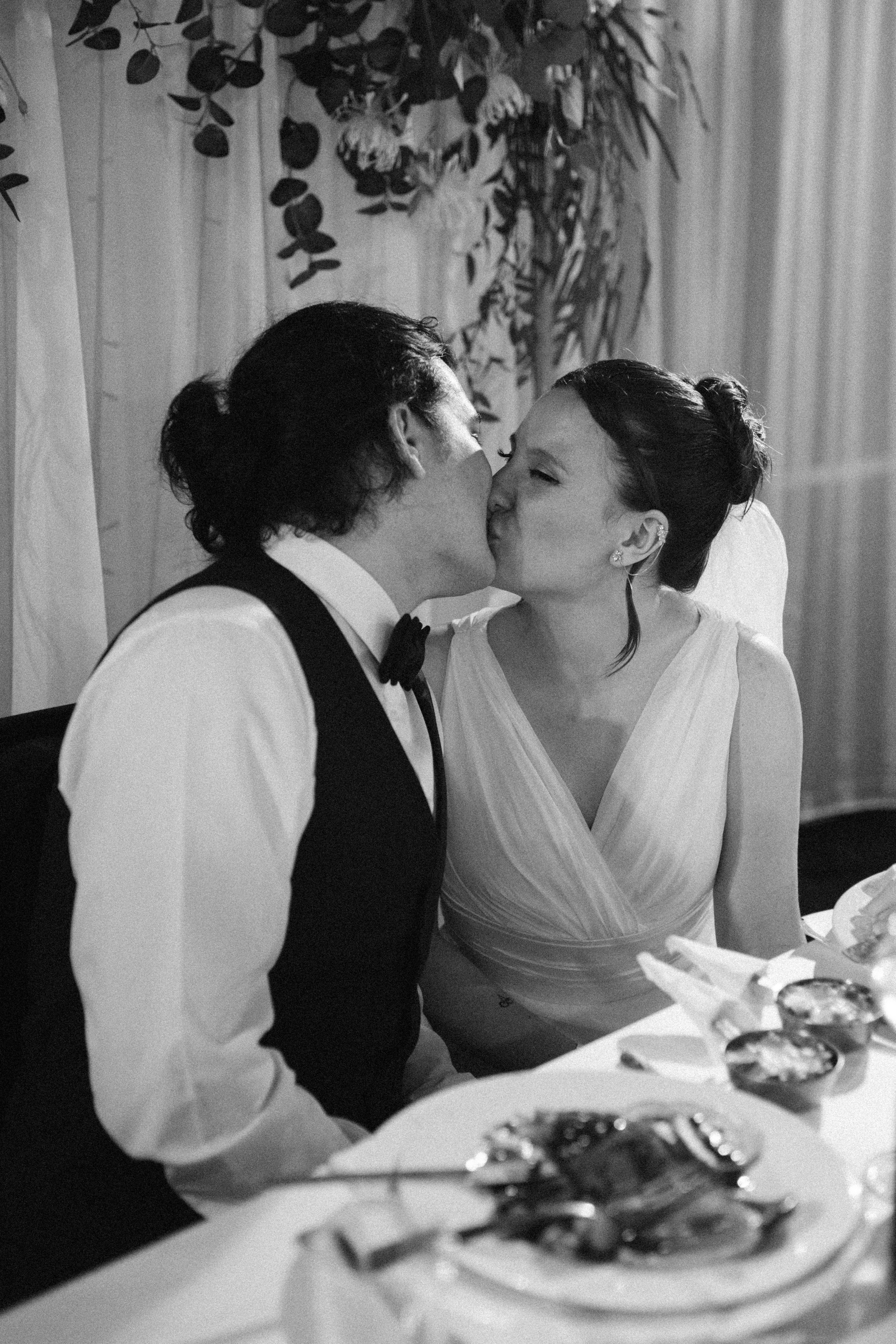 Никита и Александра (выездная регистрация и банкет). Свадебный фотограф Екатерина Черкасская