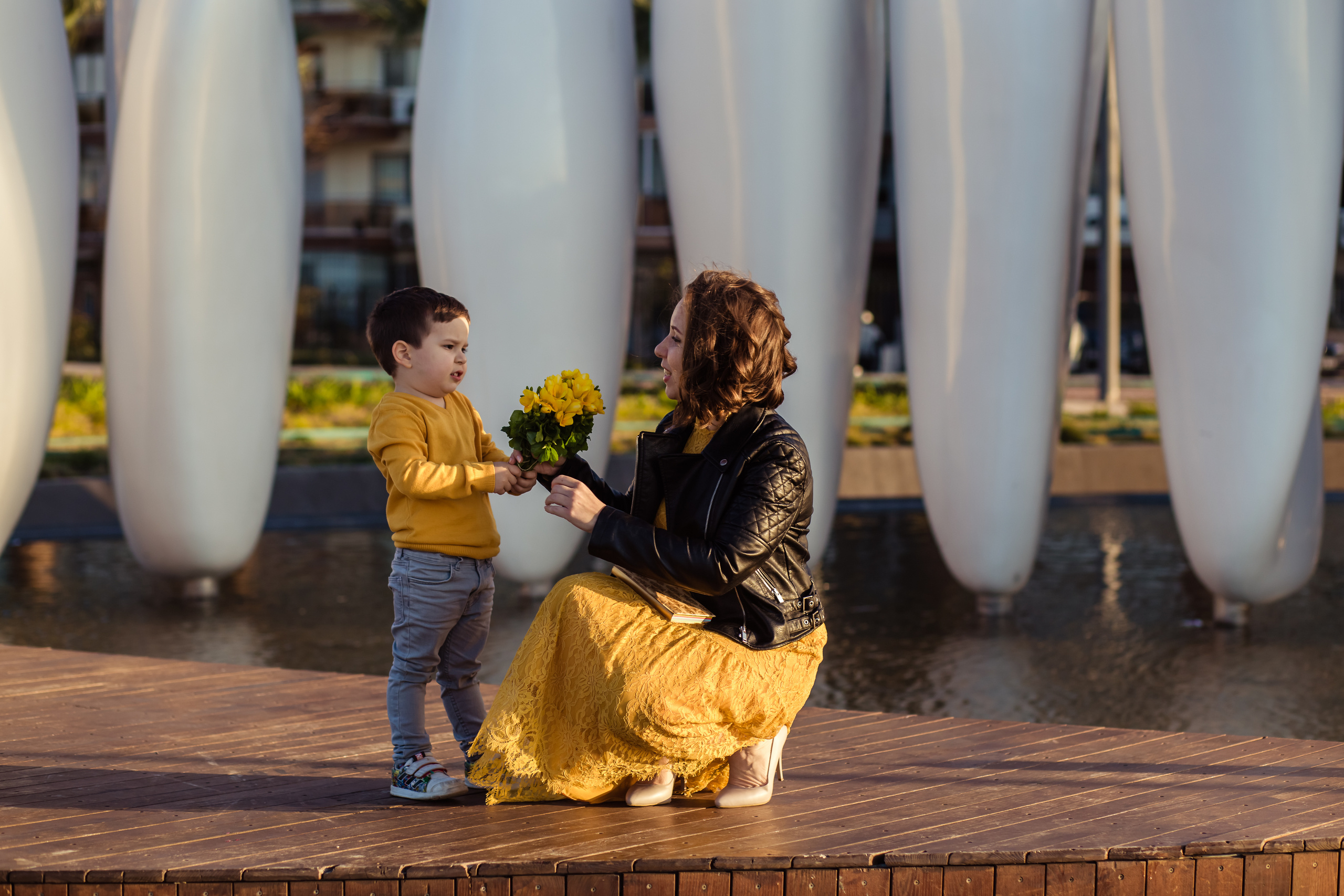 Beautiful spring. Professional family and children’s photographer in Izmir Irina Eron