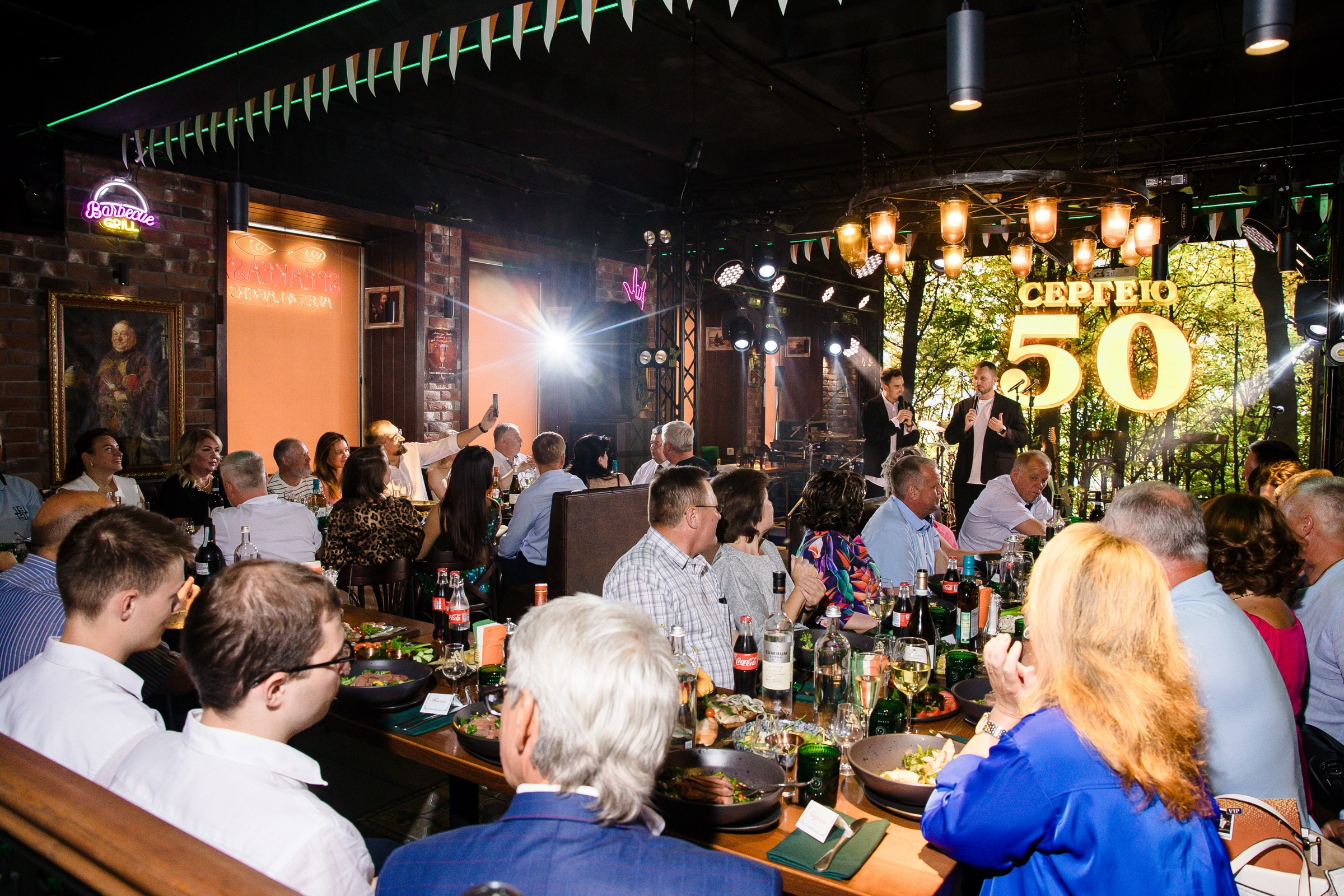 Репортажная съёмка. Свадебный фотограф в Иваново Гитарина Черняева