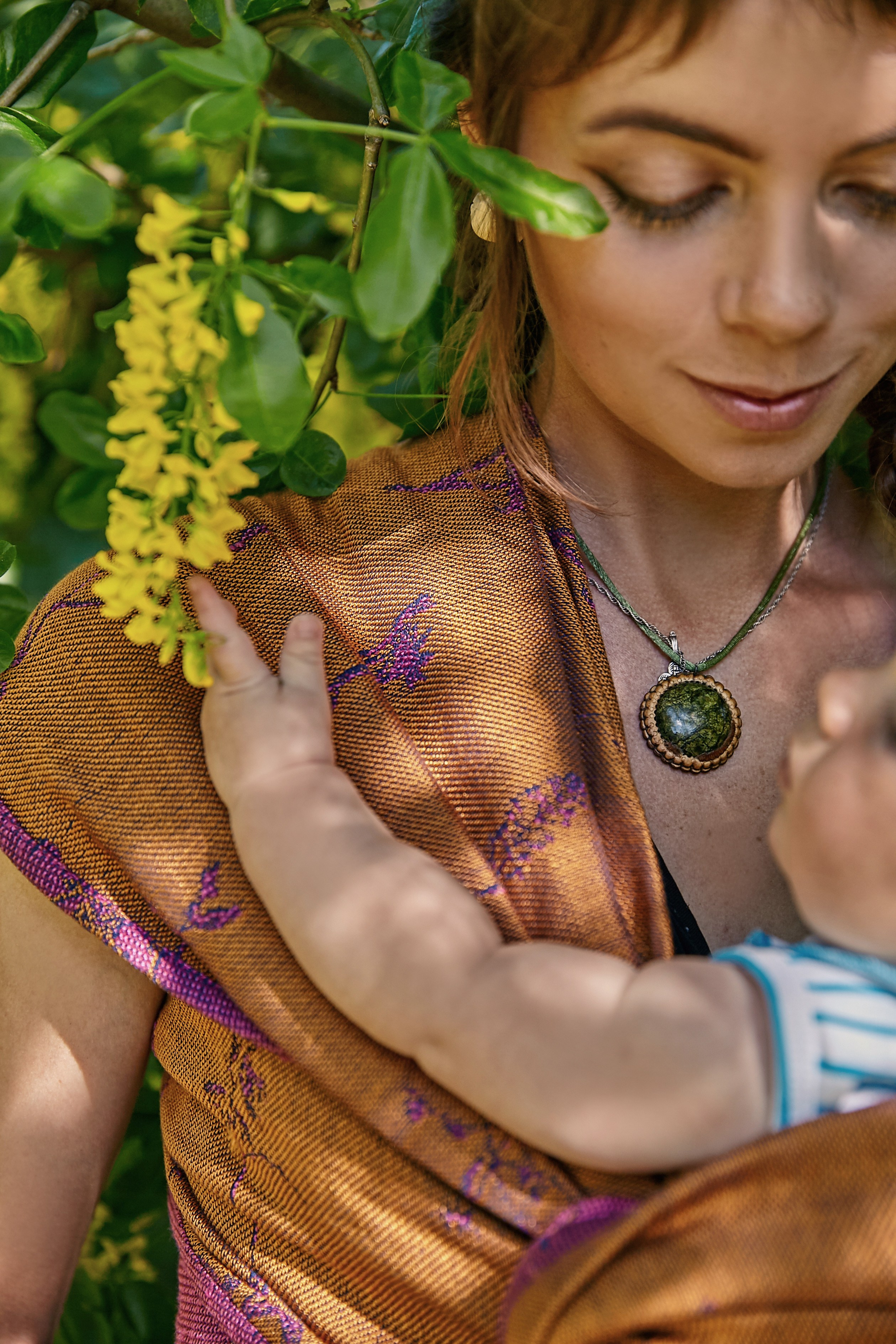 Съемка слингов mokosh wrap. Рекламный фотограф Санкт-Петербург Катерина Мишкель