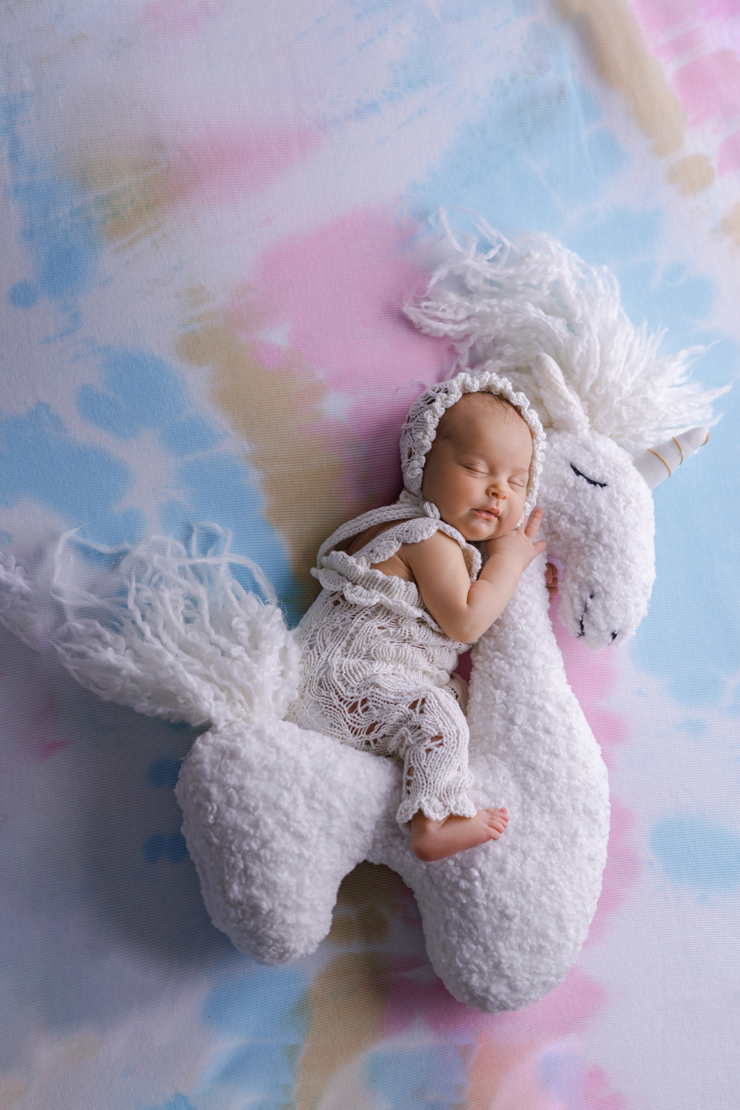 Мира. Евгения Горбунова фотограф новорожденных в Новом Уренгое