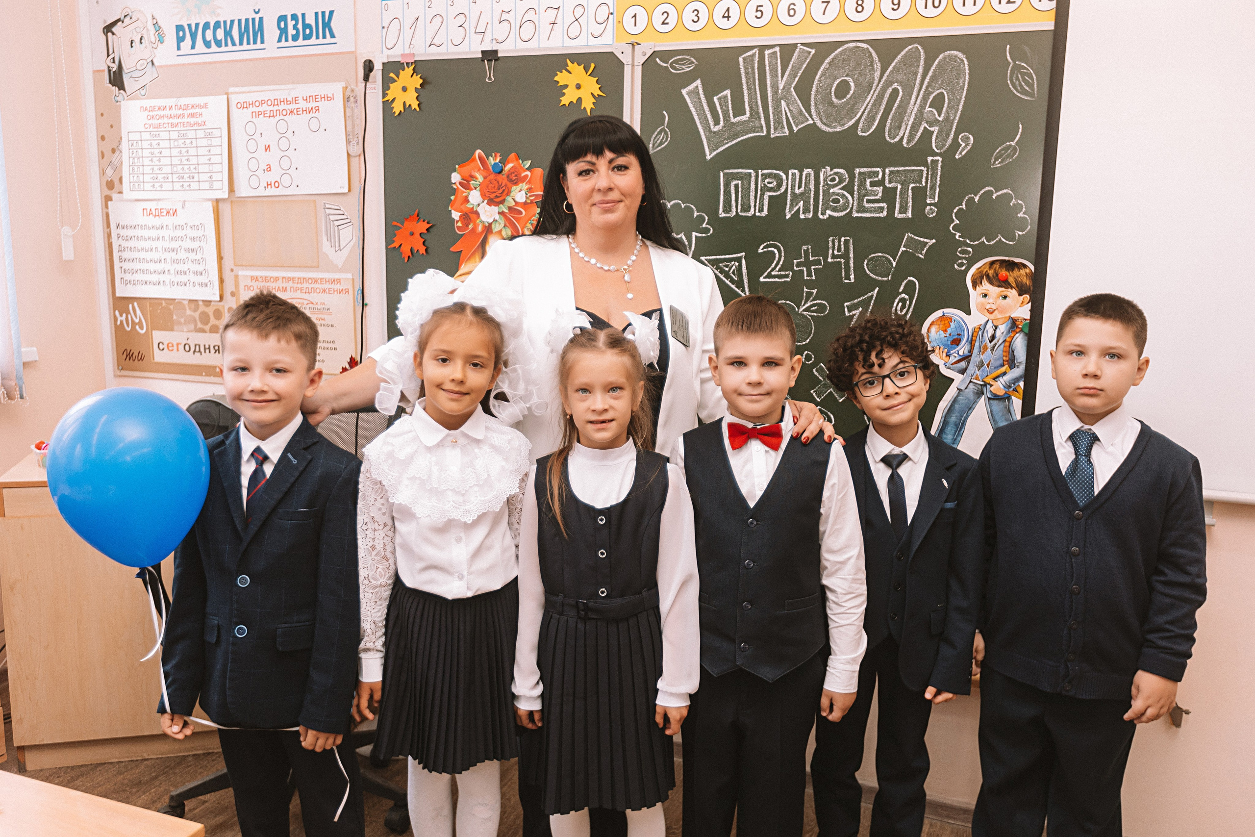 1 сентября линейка+кл час+портреты. Семейный фотограф Тюмень, фотограф на роды Салмина Мария