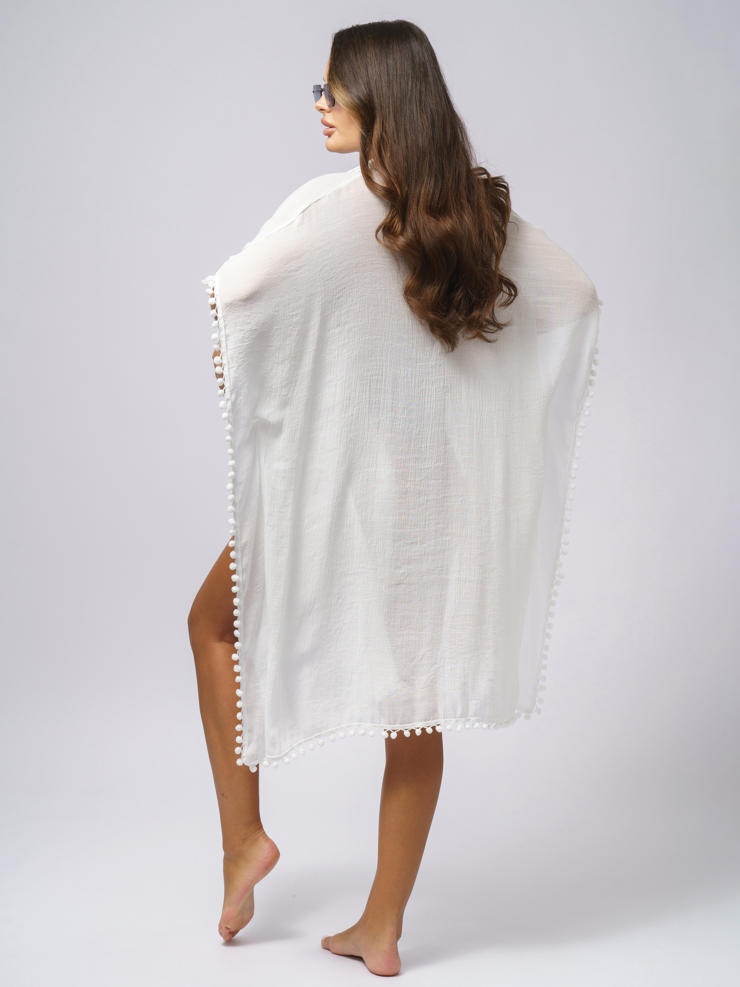 Туники пляжные, модель Юлия. KED Production — продакшн из СПб. Создаём фото, видео и контент, который помогает брендам и селлерам продавать больше