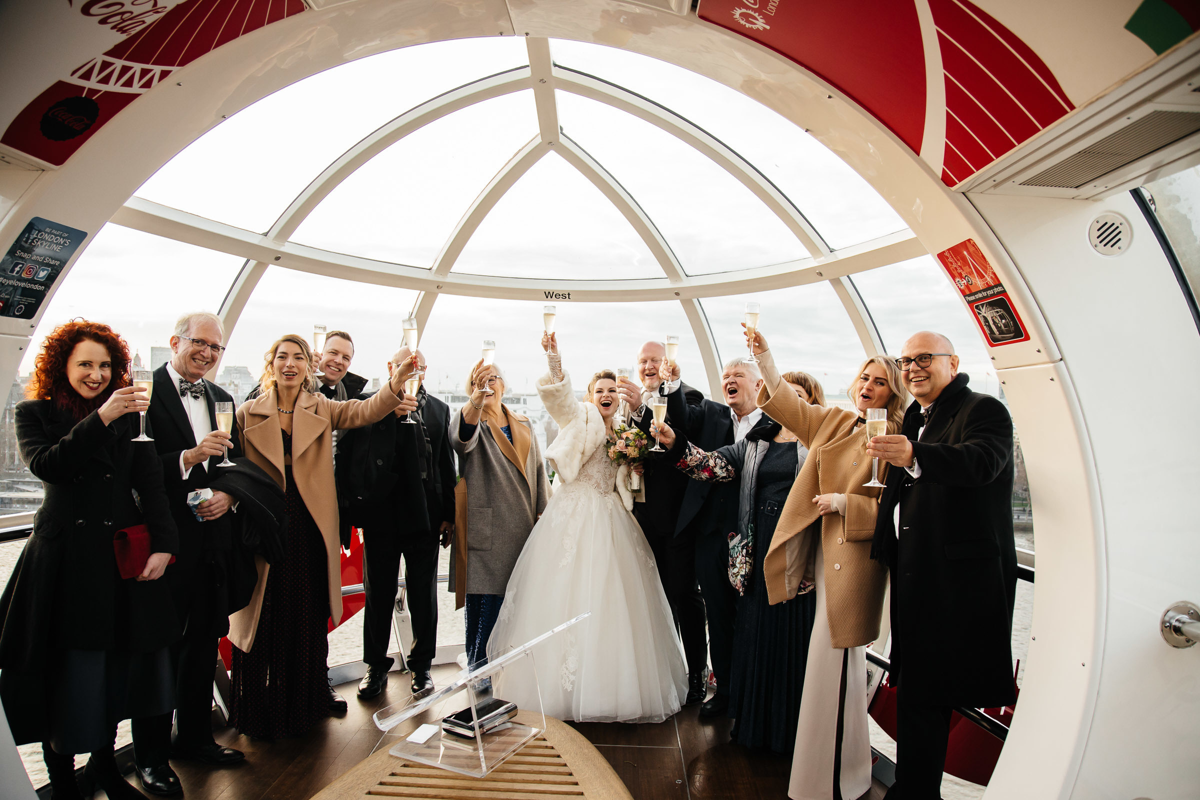 Wedding in London with a ceremony at the London eye. Worldwide Wedding Photography Demskoy Studio