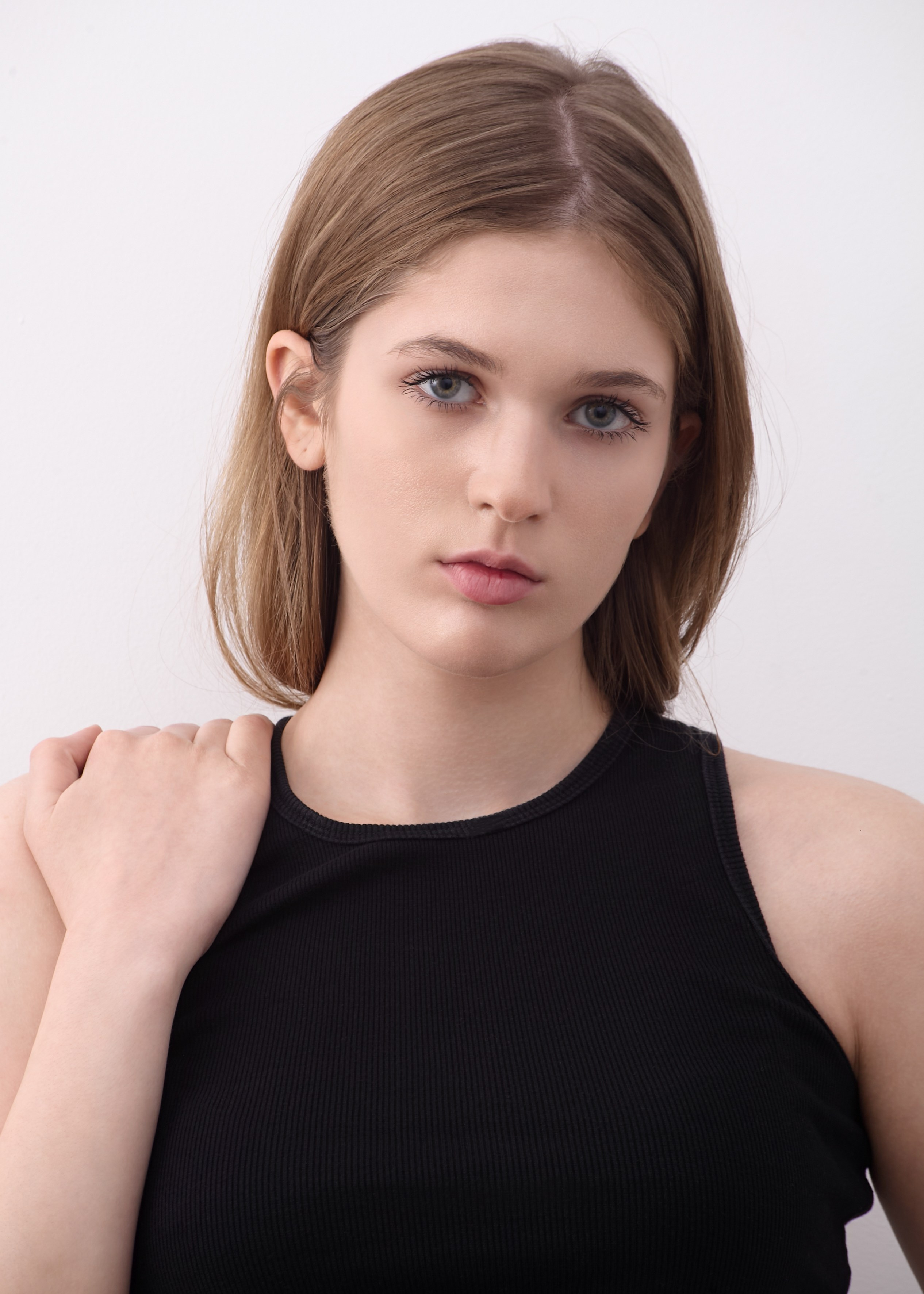 Модельные тесты для Юли. Модельные тесты в Москве. Фотограф Вика Паршина