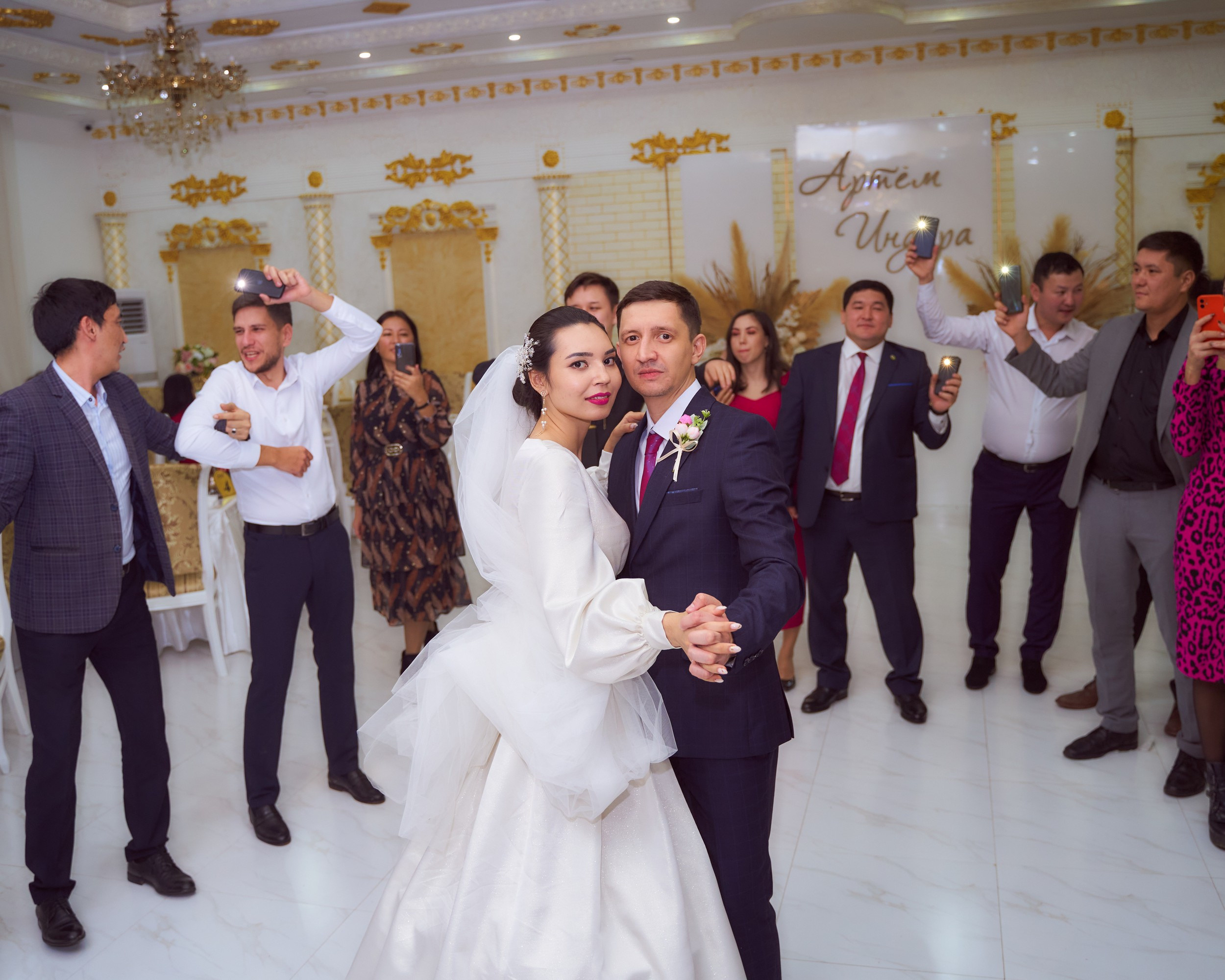 Артём и Индира. Фотограф в Уральске Александр Хохлачёв | HOHLACHEV.COM