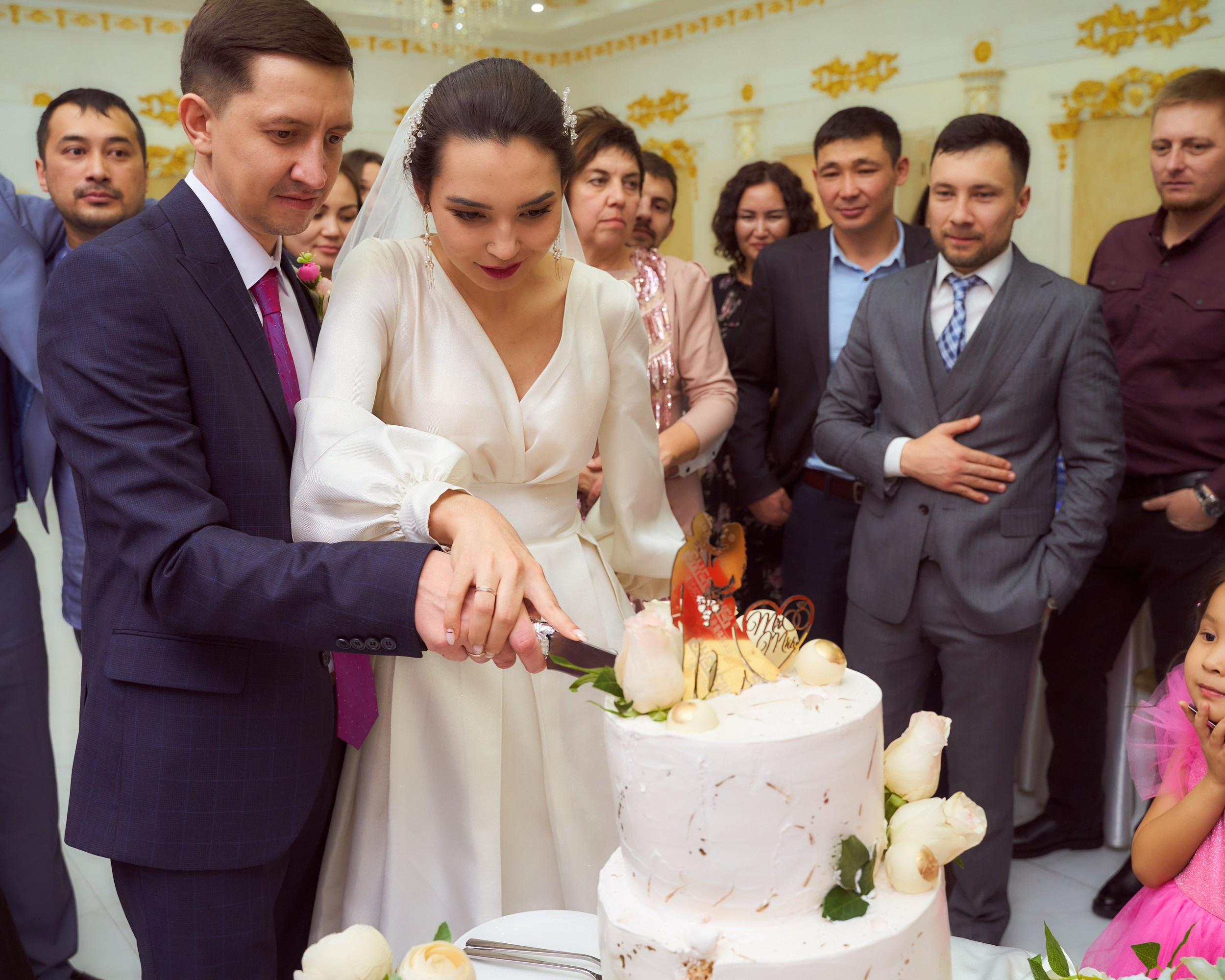 Артём и Индира. Фотограф в Уральске Александр Хохлачёв | HOHLACHEV.COM