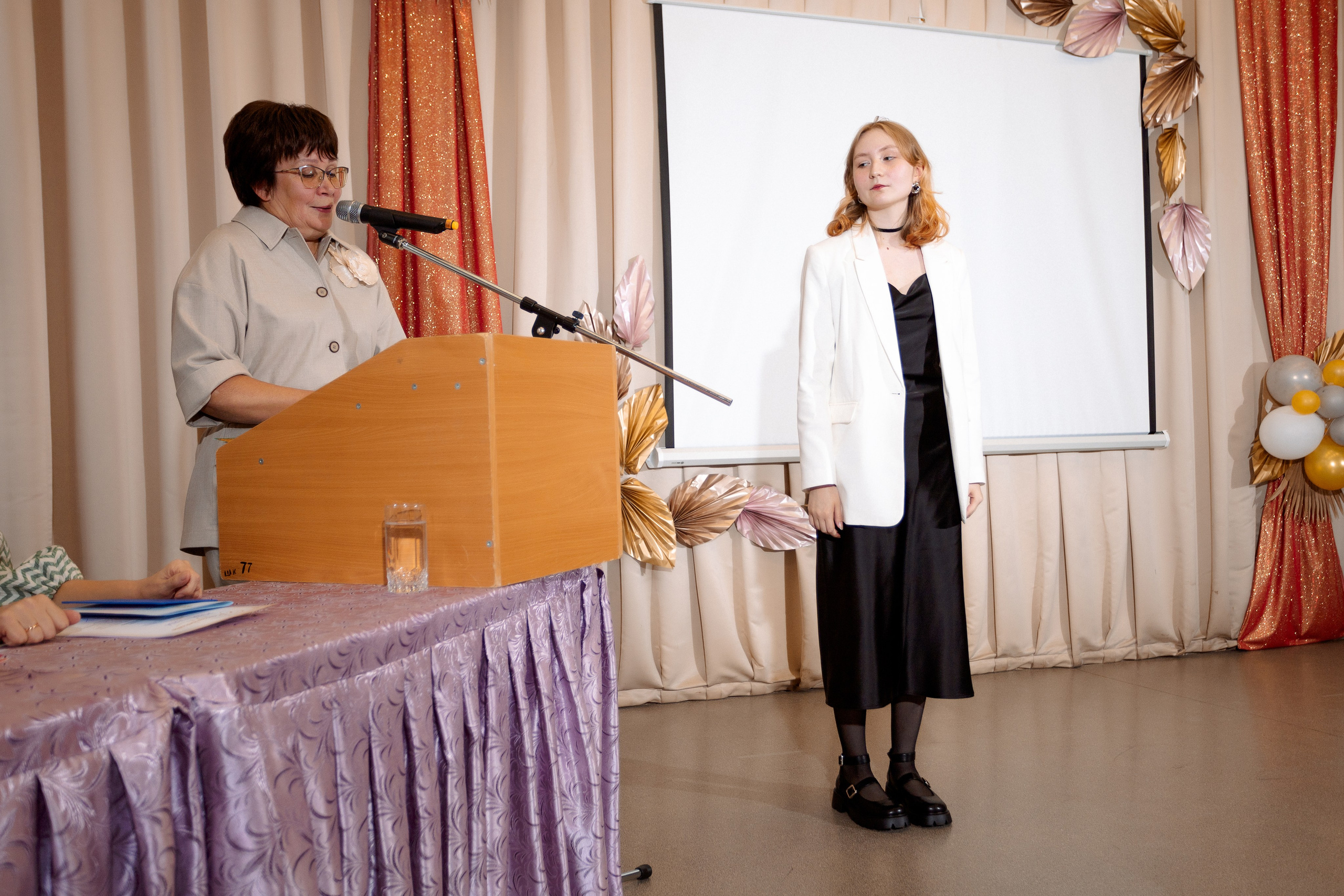 ВРУЧЕНИЕ АТТЕСТАТОВ: Пример. Все фото. Профессиональный фотограф в Ижевске Леша Петров