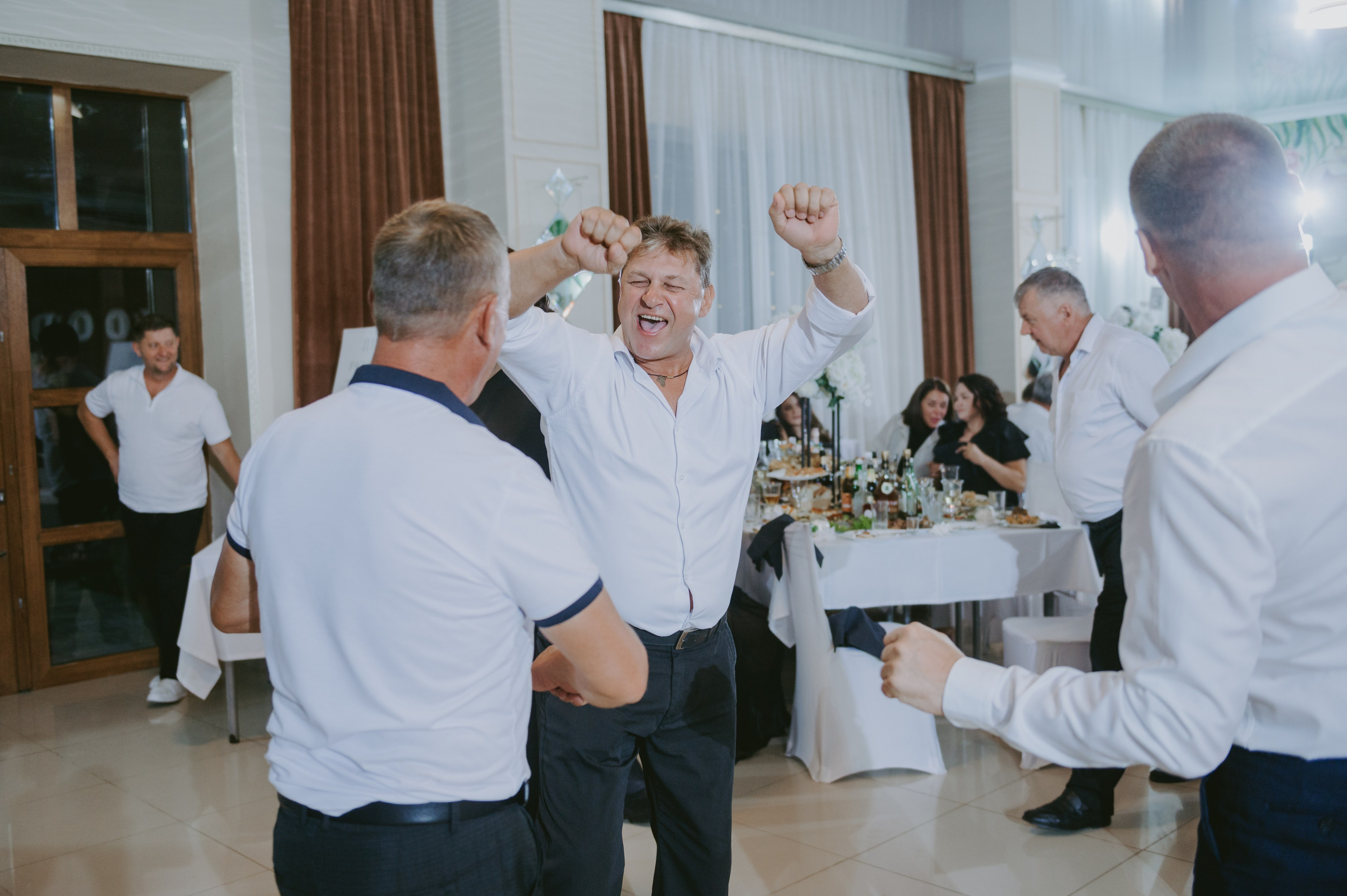 Мария&Павел фотограф Елена Горбач. Свадебный и семейный фотограф город Темрюк Фотостудия Темрюк