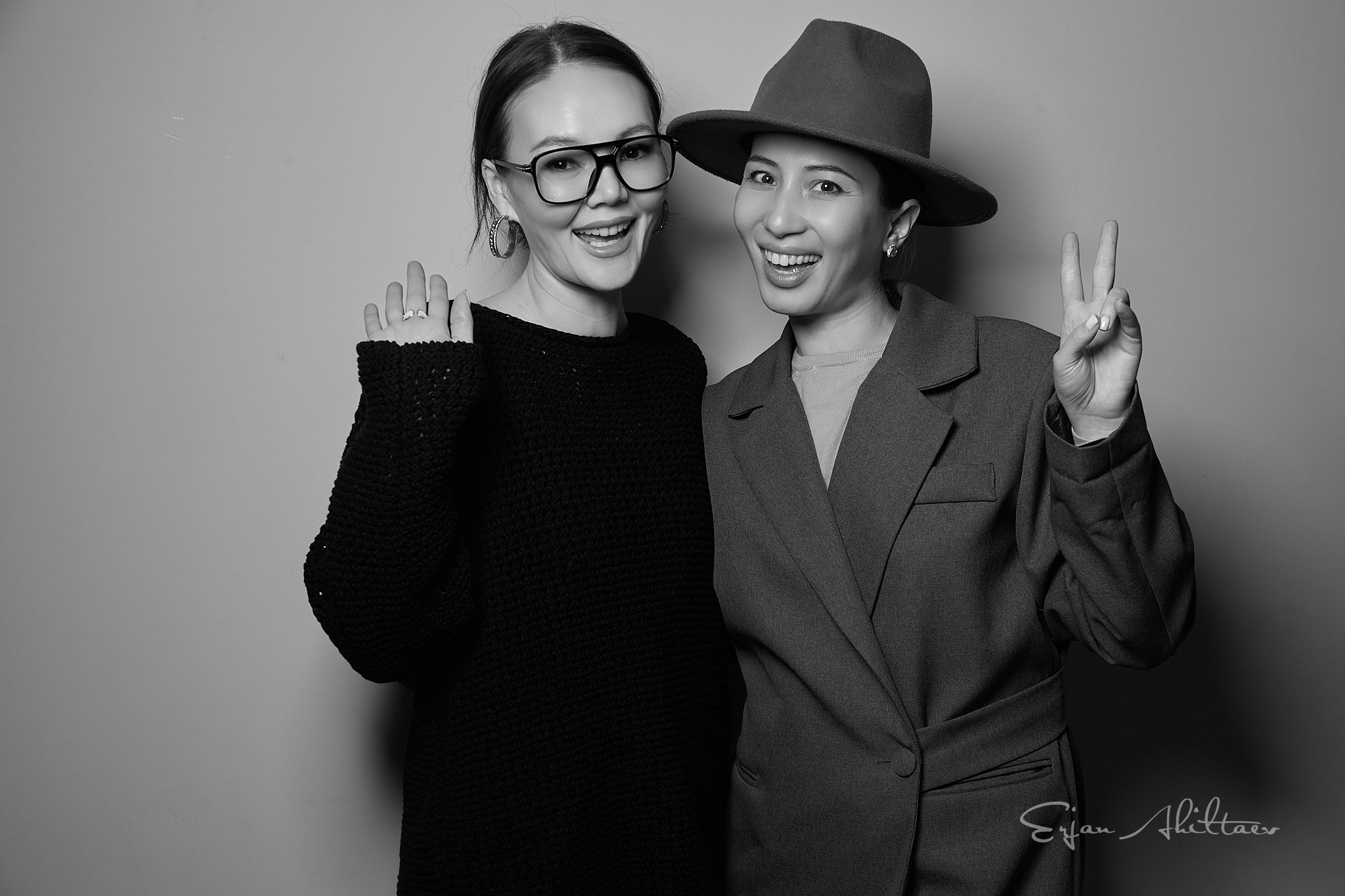 I N L I G H T. Erjan Ahiltaev — Photographer in Almaty