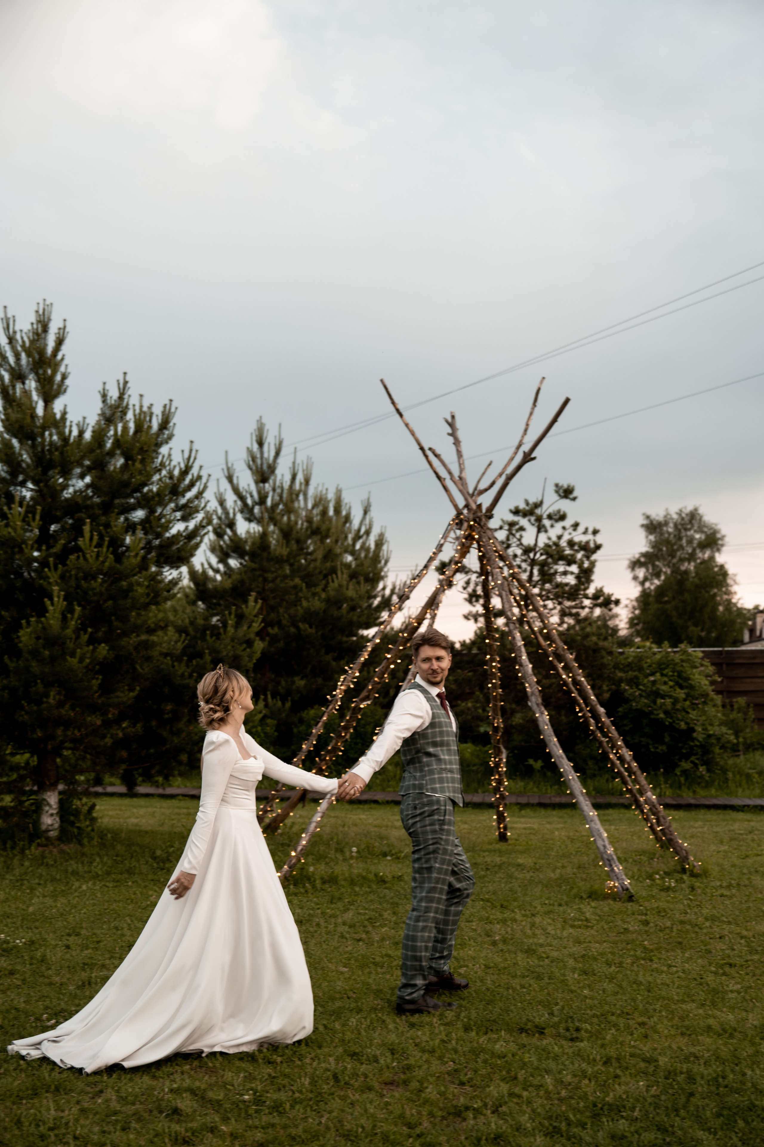 2024. Саша и Ксюша. Свадебный и семейный фотограф в Москве и Европе Евгения Амелина
