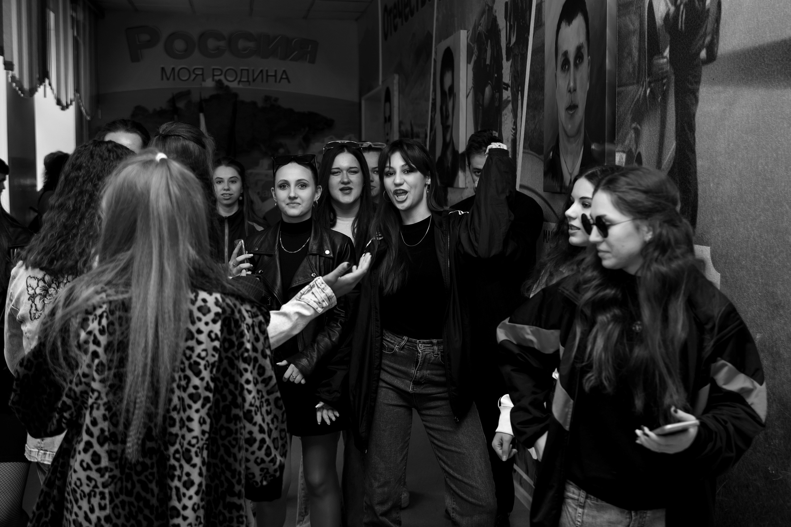 11 класс день не послушания в школе. Фотограф Любовь Корниенко, Примоский край