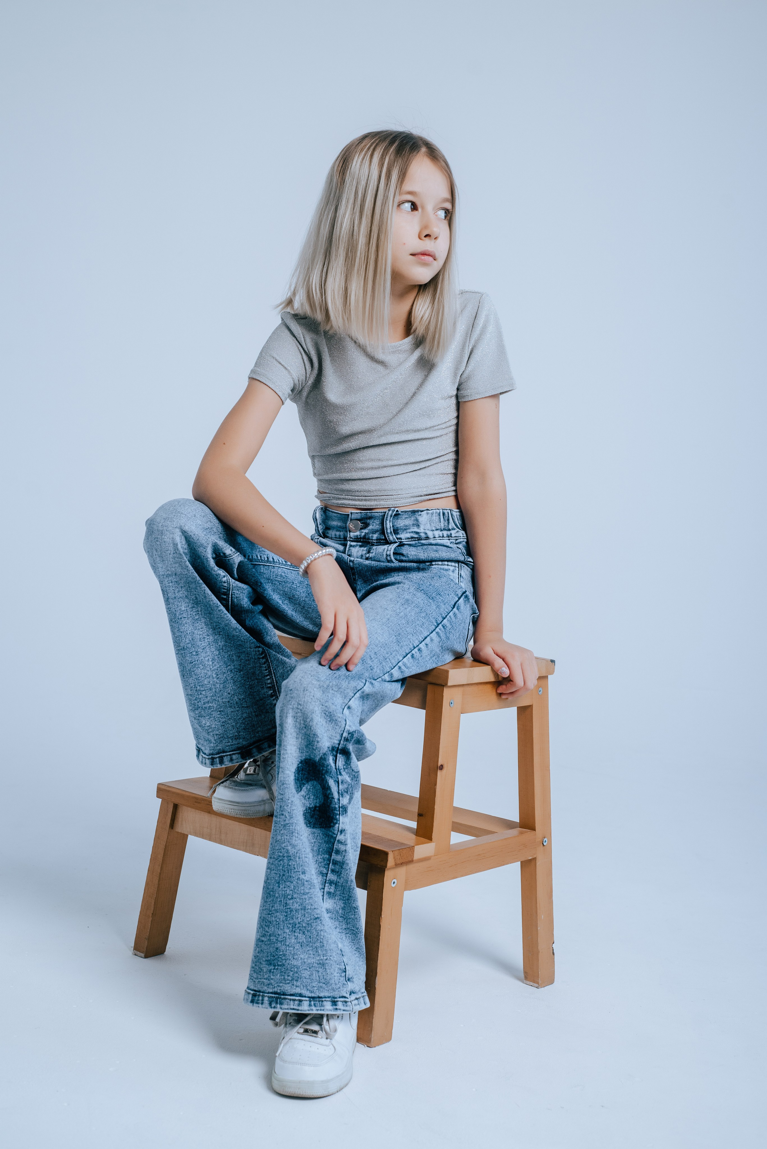 4Б — школа № 1. Фотограф Ярмишко Дарья. Выпускные фотокниги