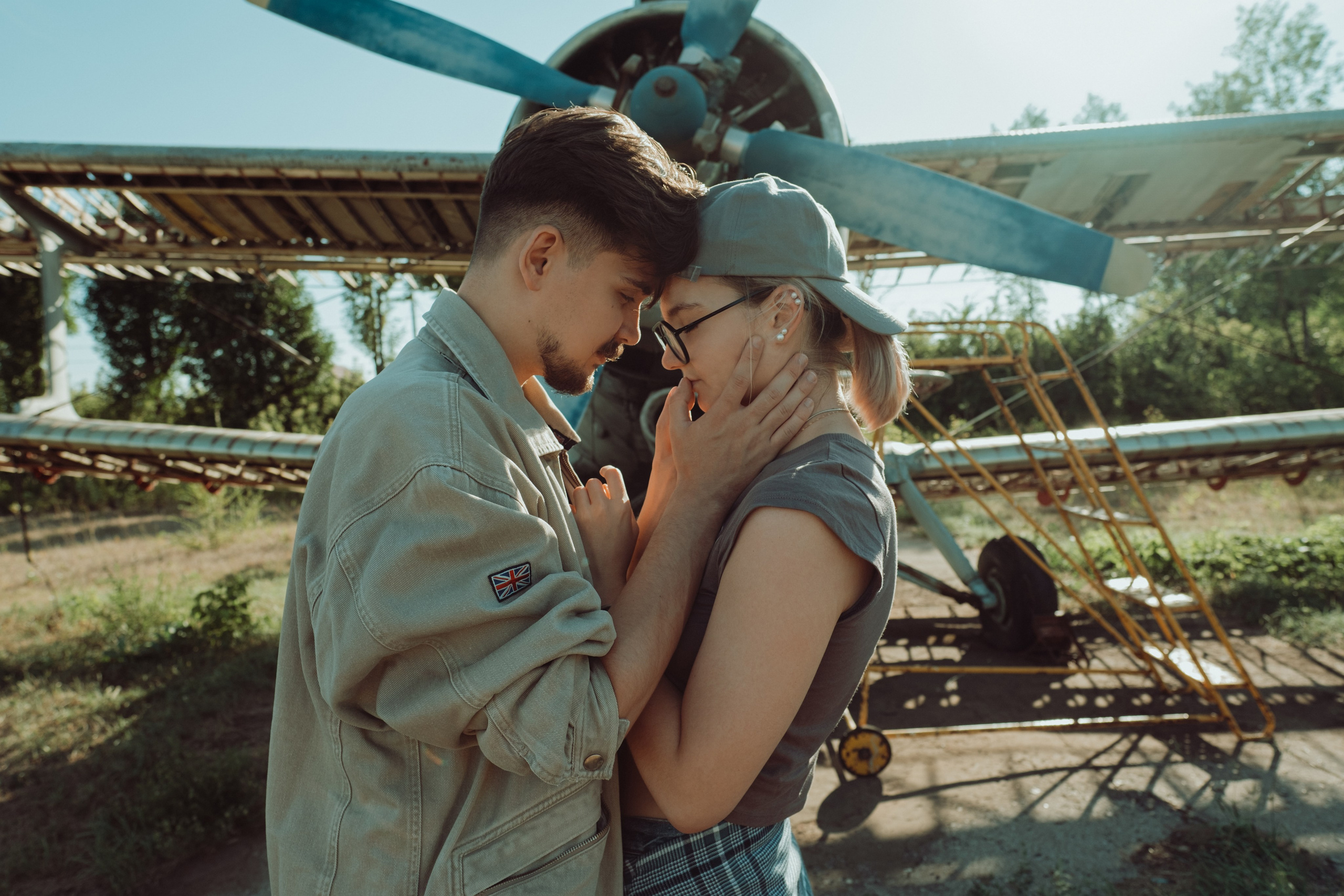 Кладбище авиатехники или учебный аэродром в Самаре. Wedding photographer