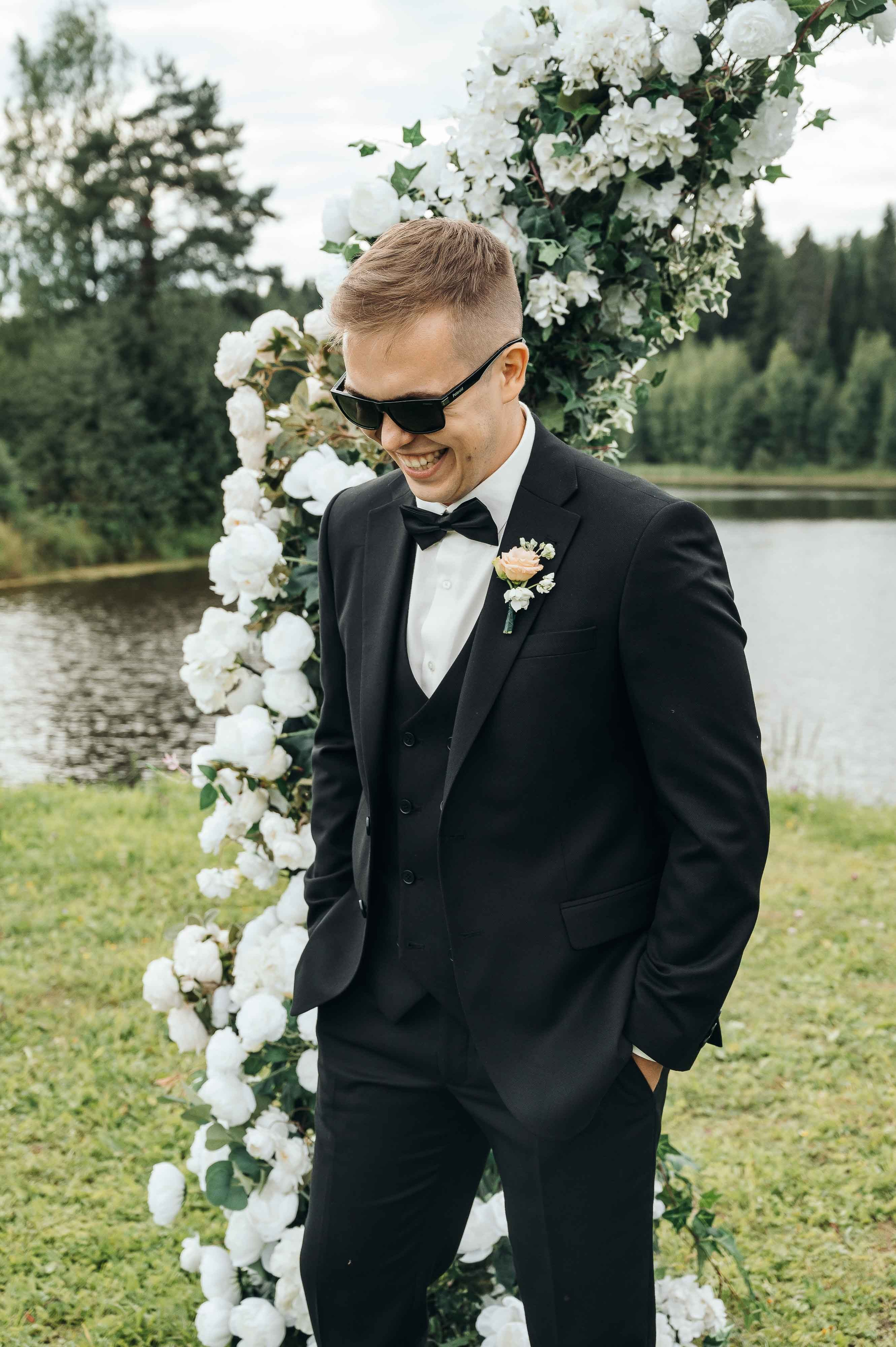 Совместные сборы в отеле. Свадебный и семейный фотограф в Котласе Никита Попов