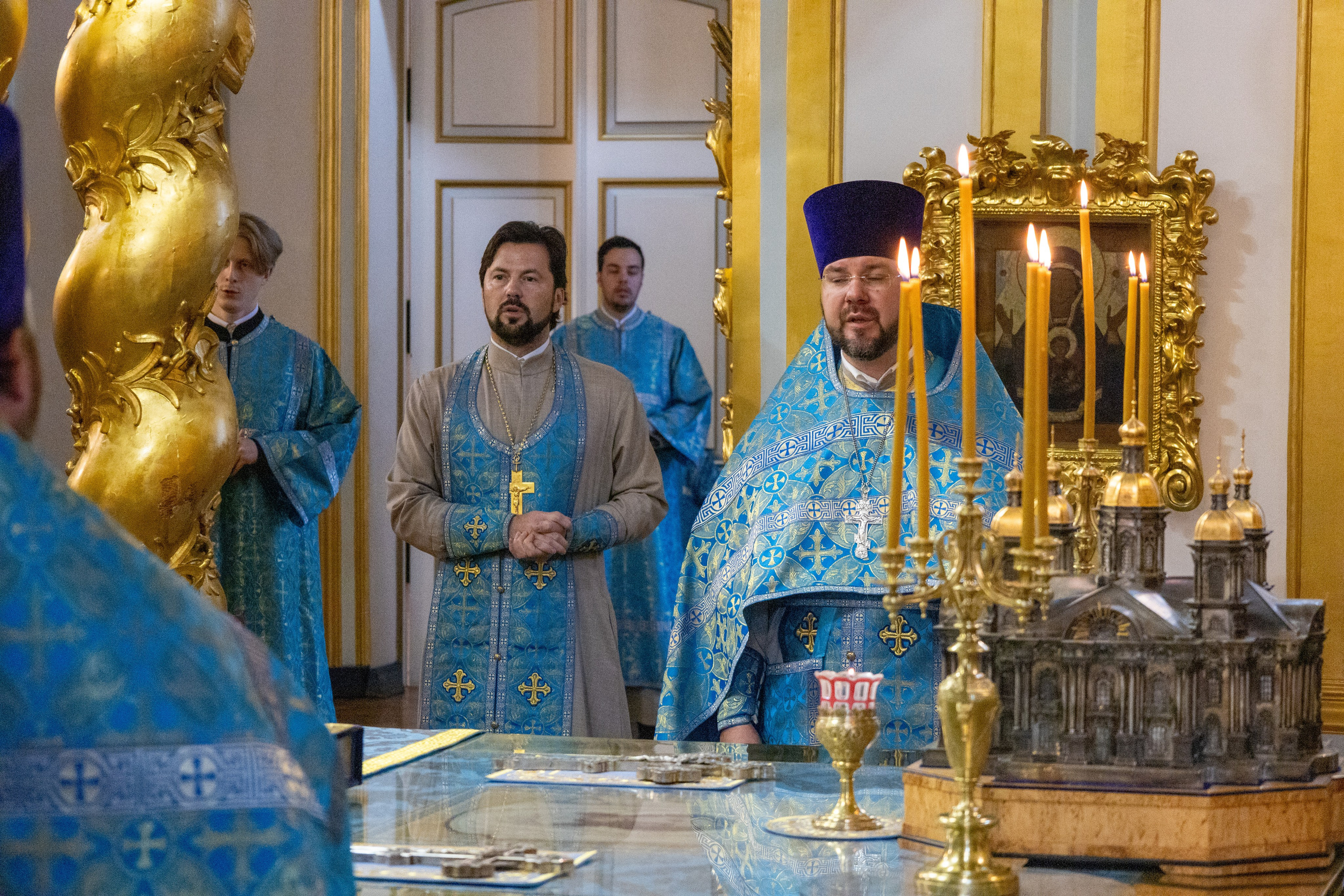 РОЖДЕСТВО ПРЕСВЯТОЙ ВЛАДЫЧИЦЫ НАШЕЙ БОГОРОДИЦЫ И ПРИСНОДЕВЫ МАРИИ. НИКОЛО-БОГОЯВЛЕНСКИЙ МОРСКОЙ СОБОР