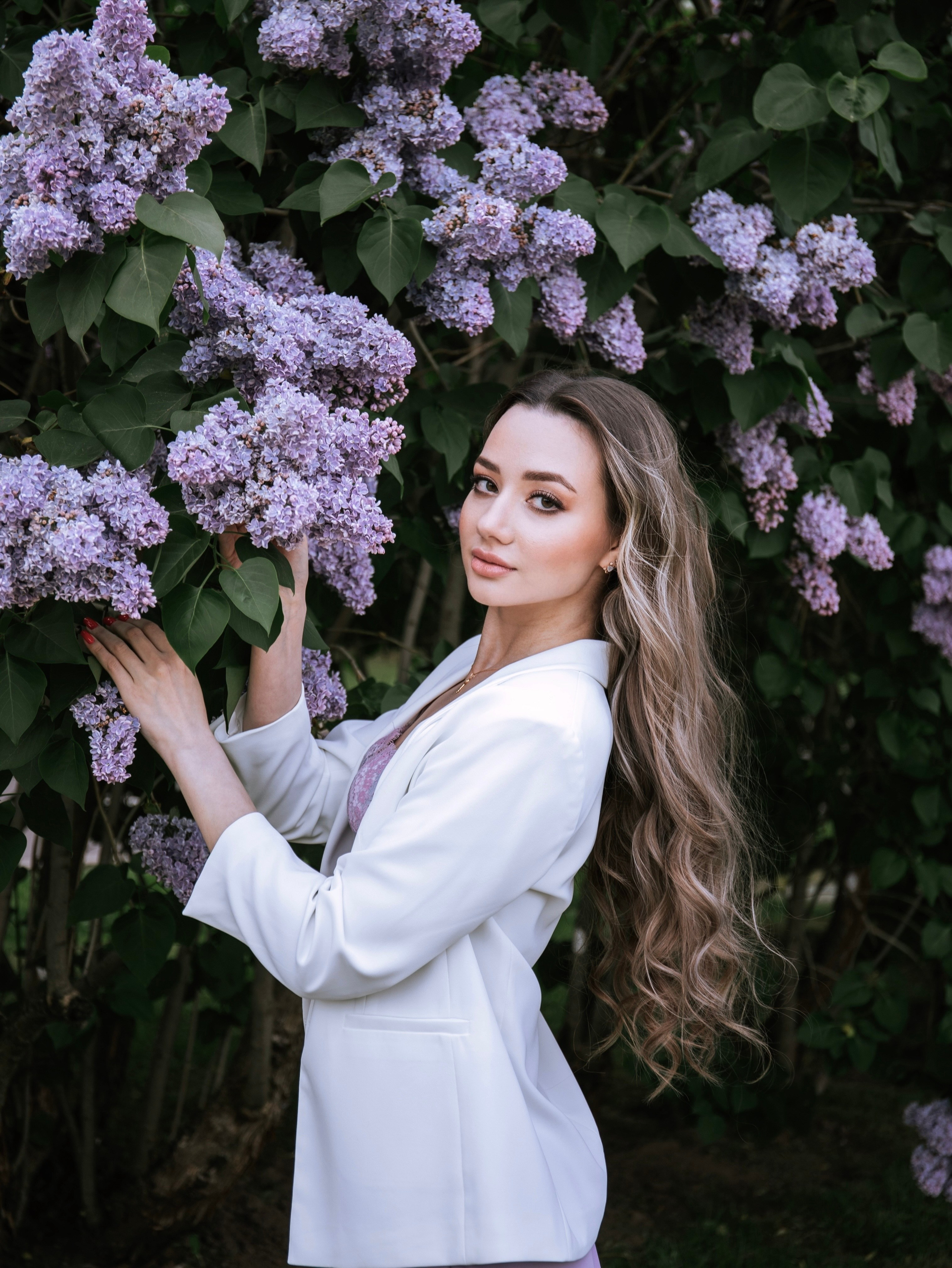 Цветение сирени на ВДНХ. Свадебный и семейный фотограф в Москве Мила Широких