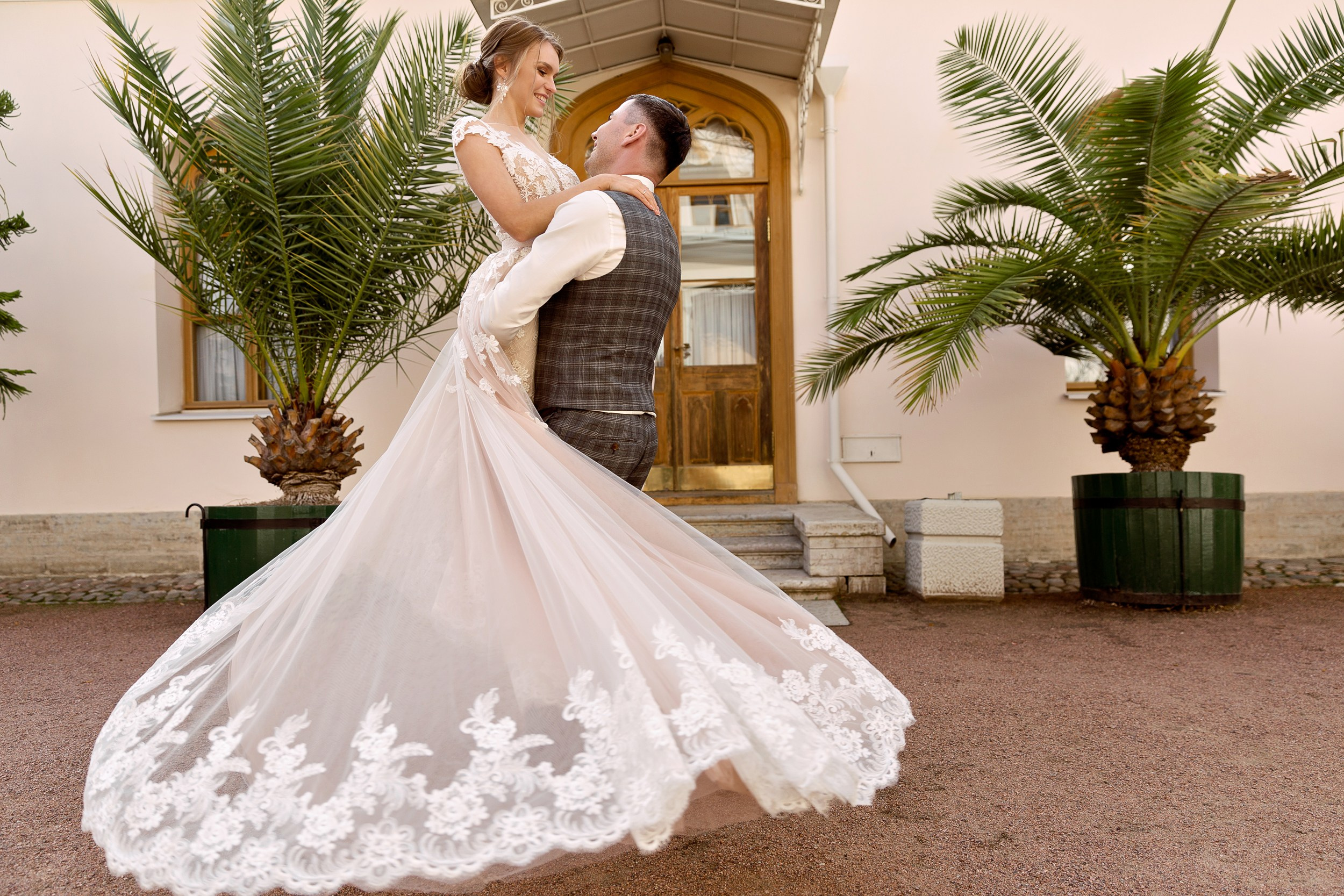 Свадьбы и Love Story. Свадебный фотограф в Санкт-Петербурге Павел Резниченко