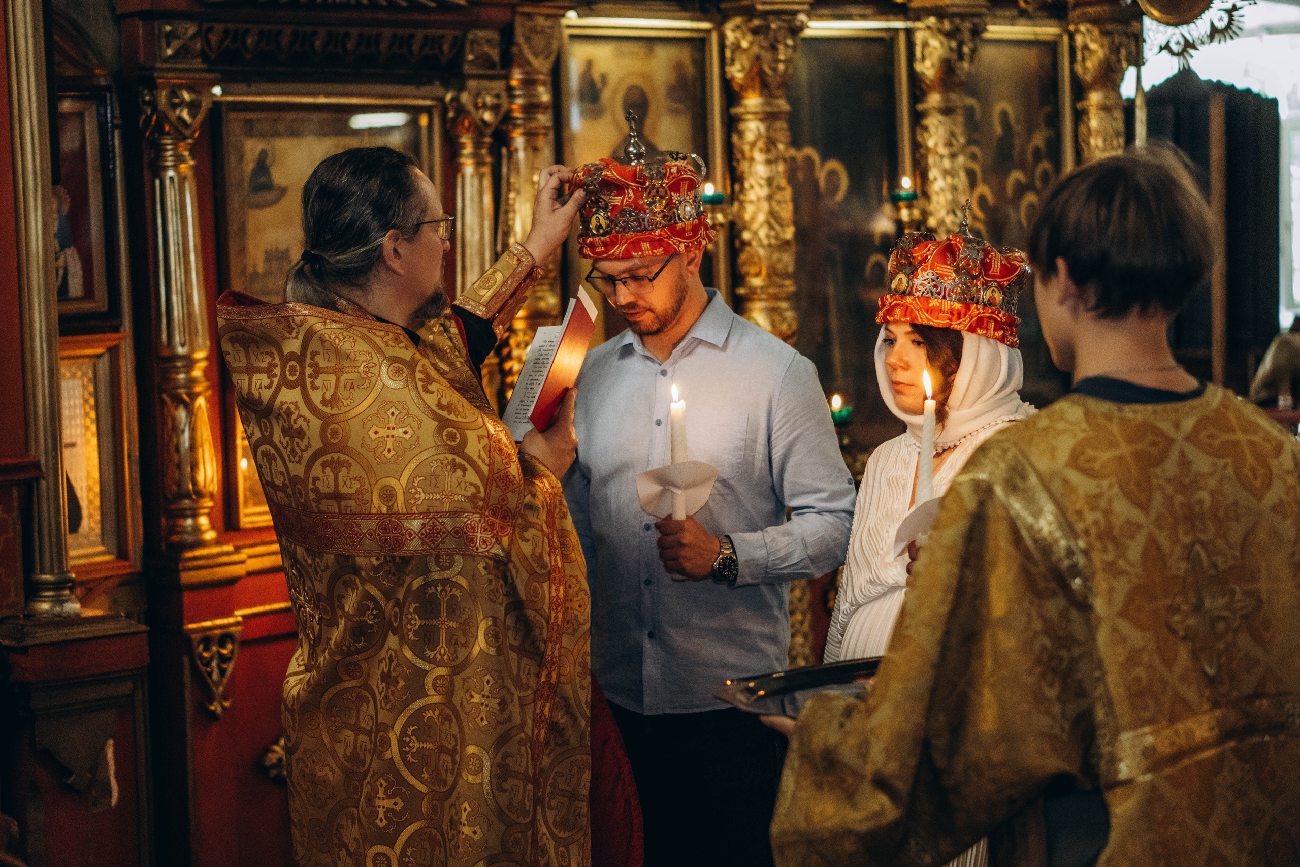 Венчание Алексея и Яны Церковь Рождества Христова. Фотограф Москва Валерия Веденина