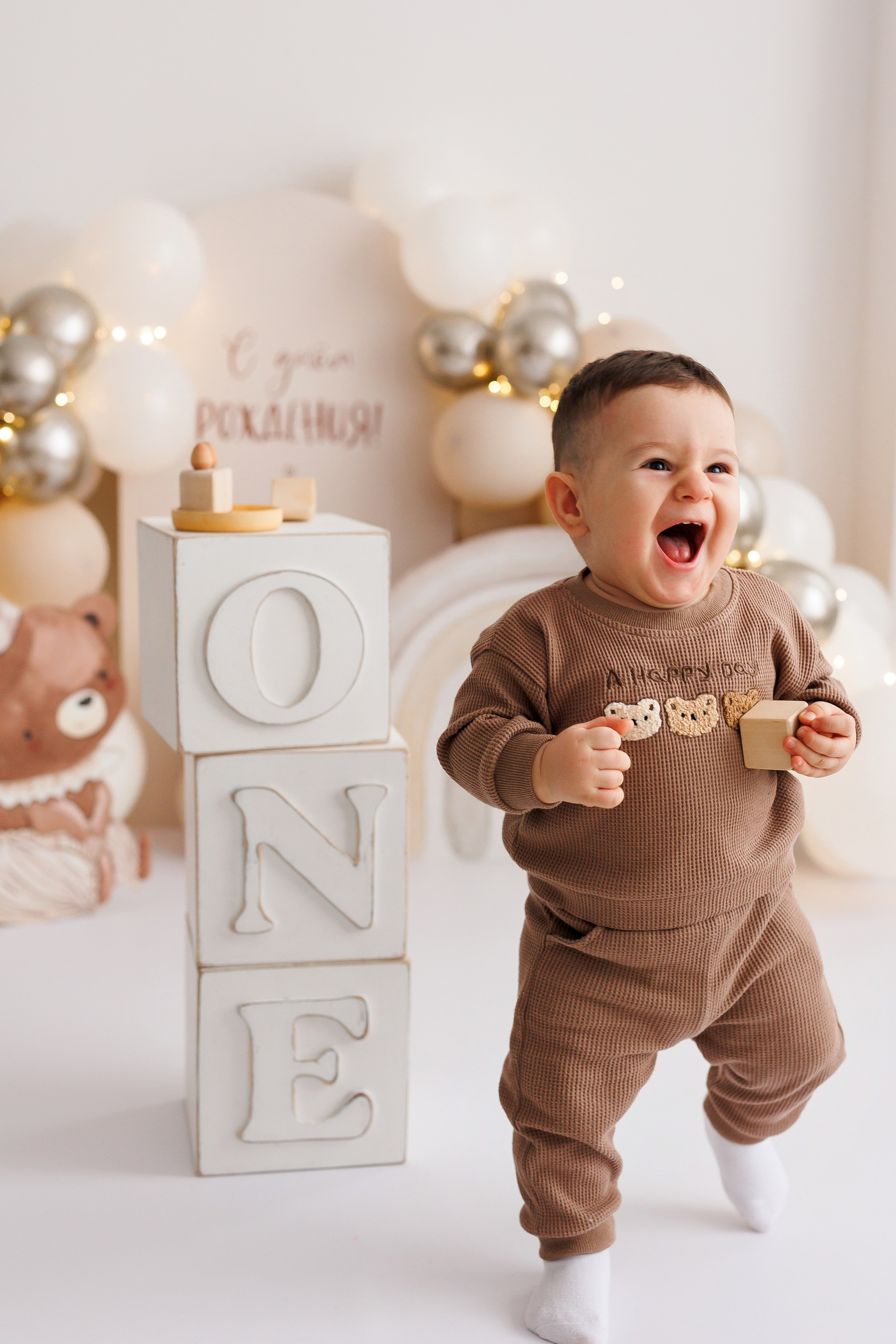 Годики мальчики. Профессиональная детская и семейная фотостудия в Краснодаре