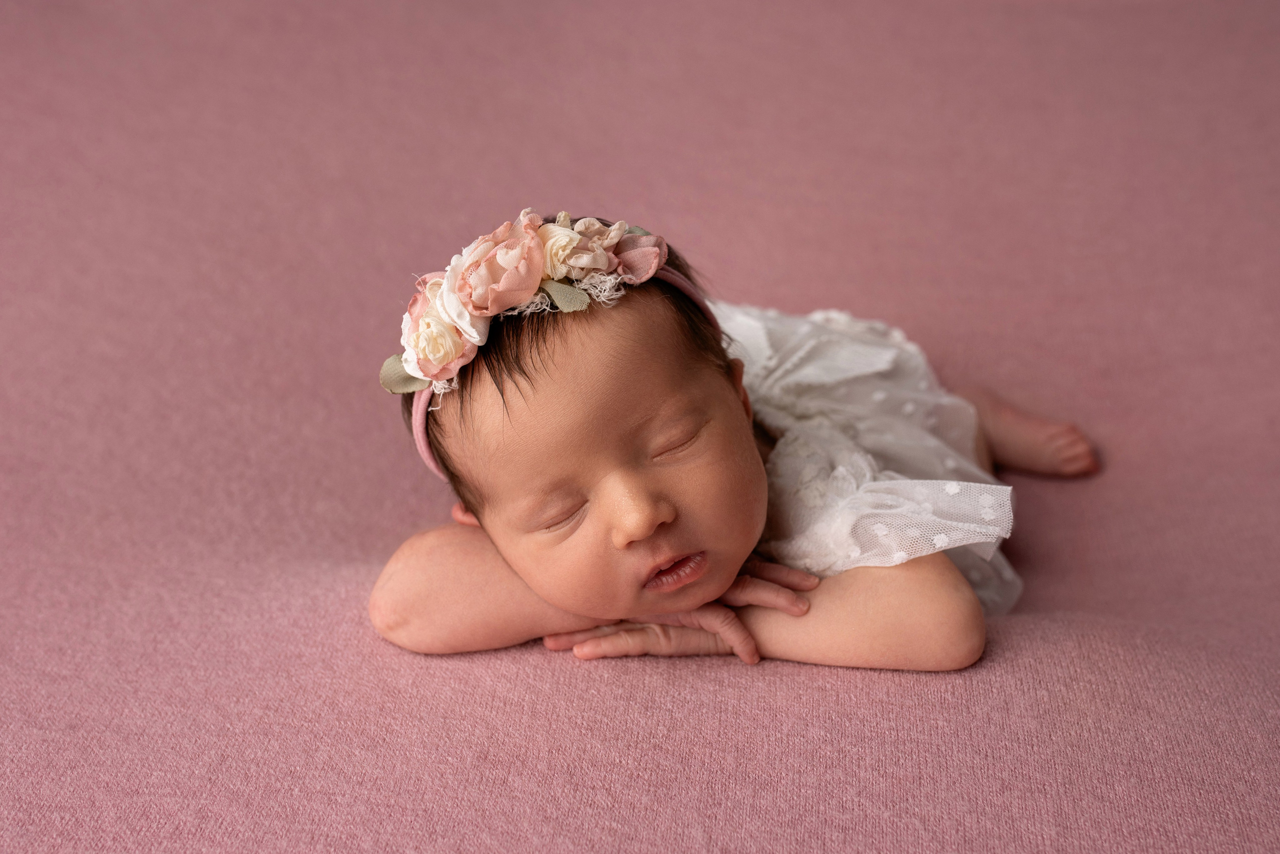 Новорождённые девочки. Детский фотограф новорождённых в Минске Боровик Екатерина