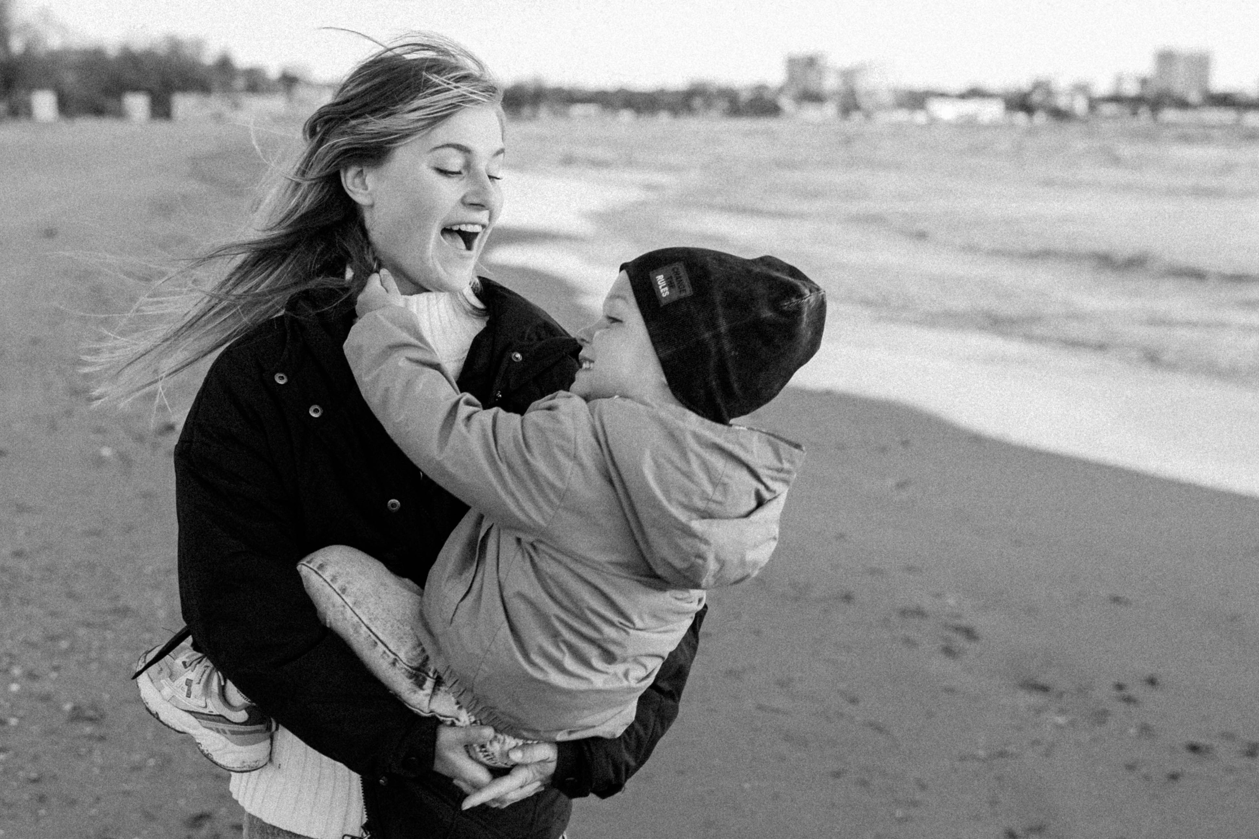 Весенний ветер. Услуги фотографа в Анапе — фотосессия для семьи, пары, женщин и мужчин | Татьяна Тагель