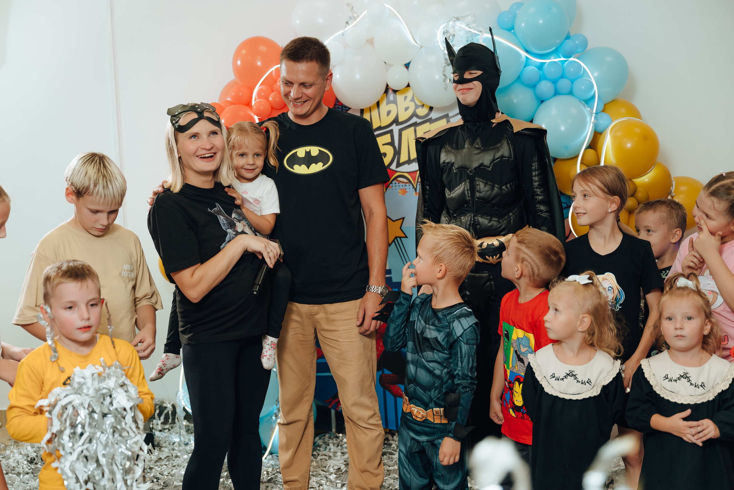 Праздник Льва в Мультифокс. Детский и семейный фотограф Катерина Мишина