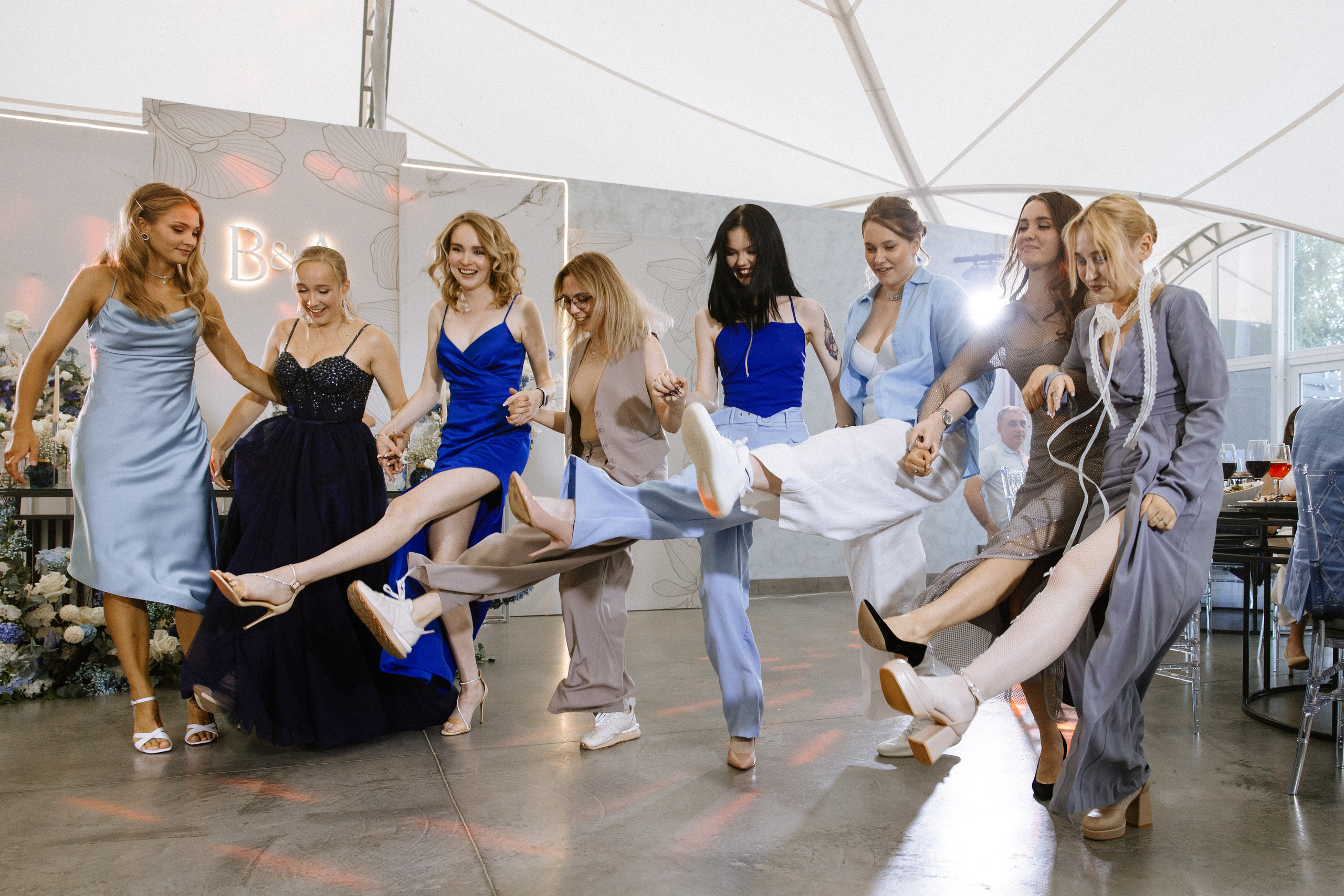 Влад и Арина. Hyatt- шатер Небо. Свадебный фотограф Балчугова Мария Екатеринбург