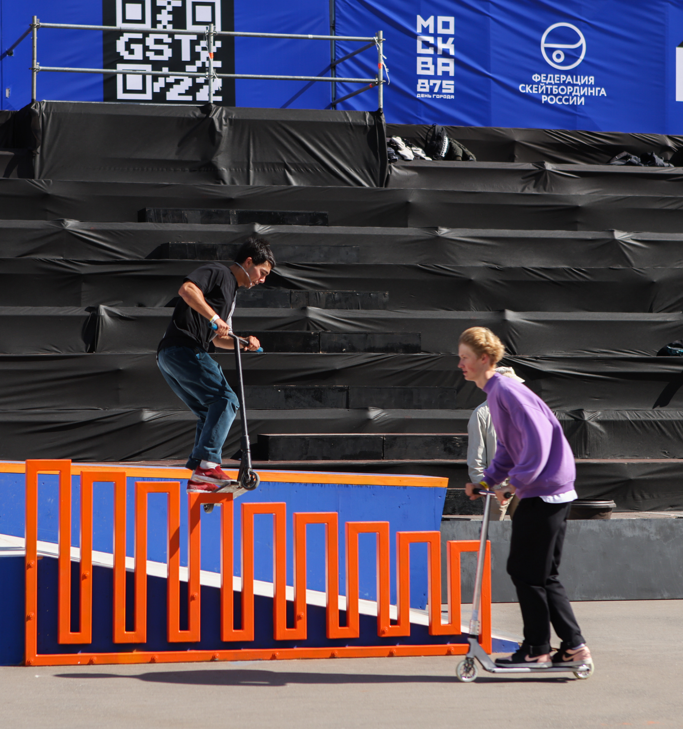 ROSPHOTO. Репортажный, архитектурный, театральный и файн-арт фотограф Лена Мельникова в Москве