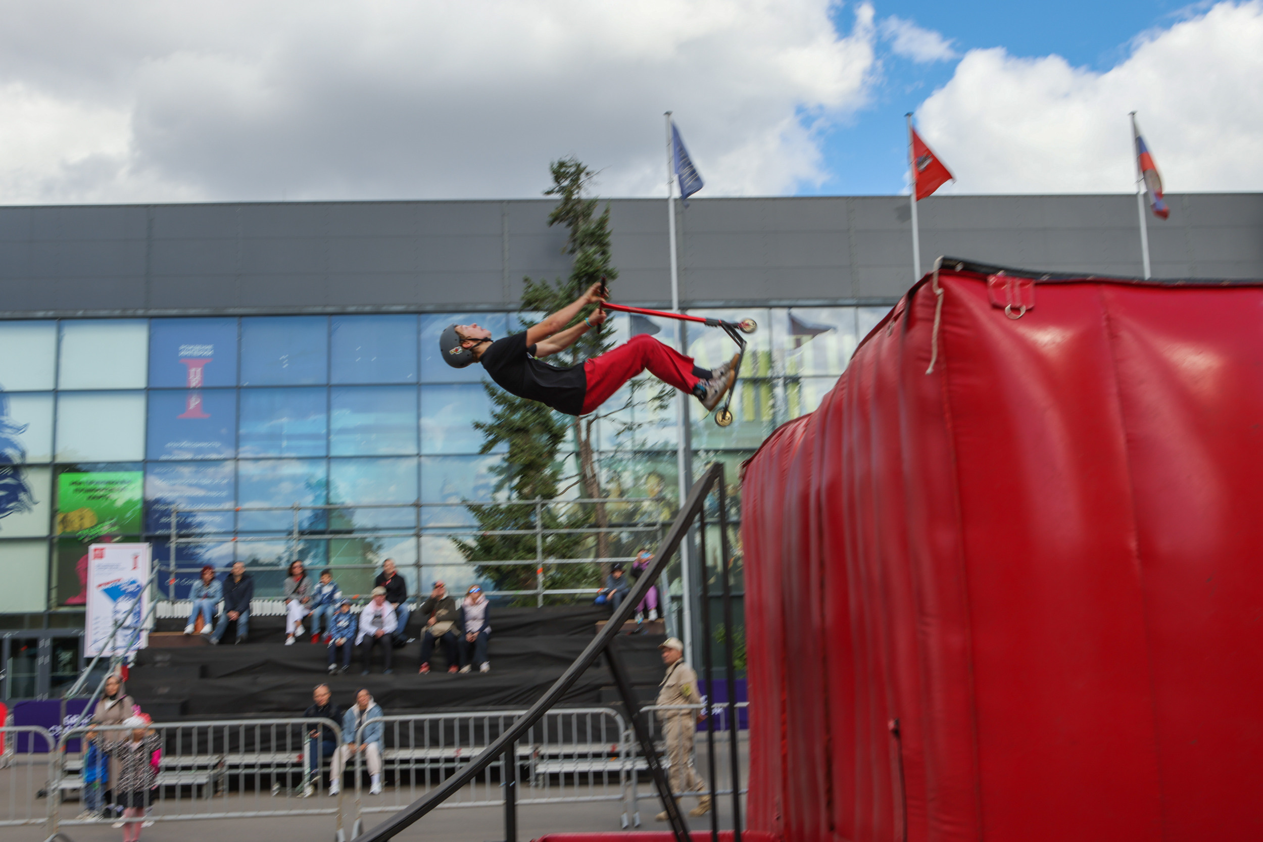 Москва Life Style. Reportage, architectural, fine art photographer Lena Melnikova in Moscow