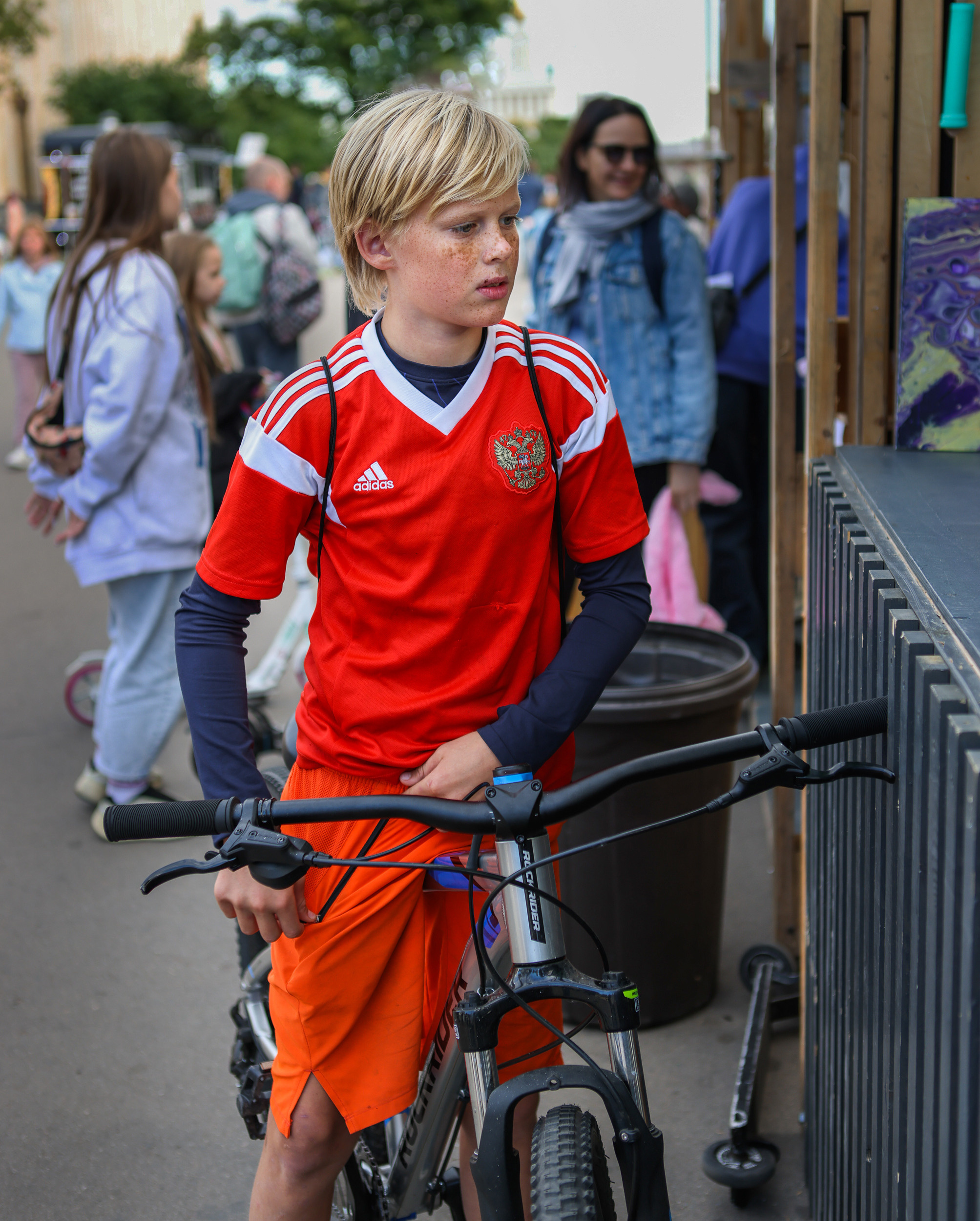 ROSPHOTO. Репортажный, архитектурный, театральный и файн-арт фотограф Лена Мельникова в Москве