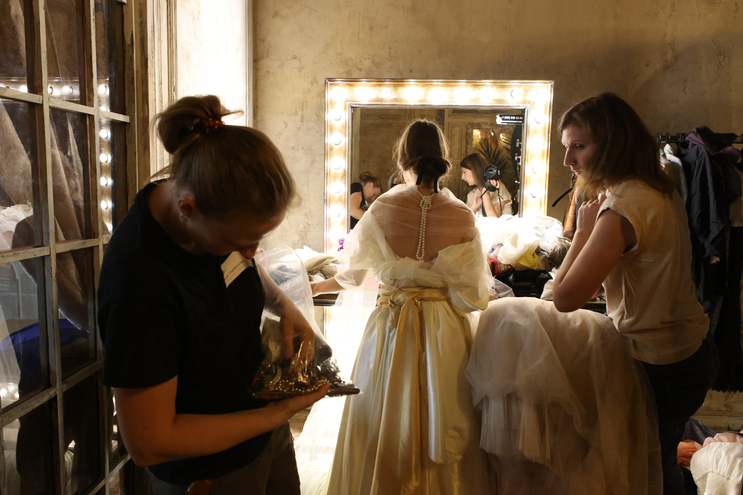 Янтарный WORKSHOP Анны Крауклис. Reportage, architectural, fine art photographer Lena Melnikova in Moscow