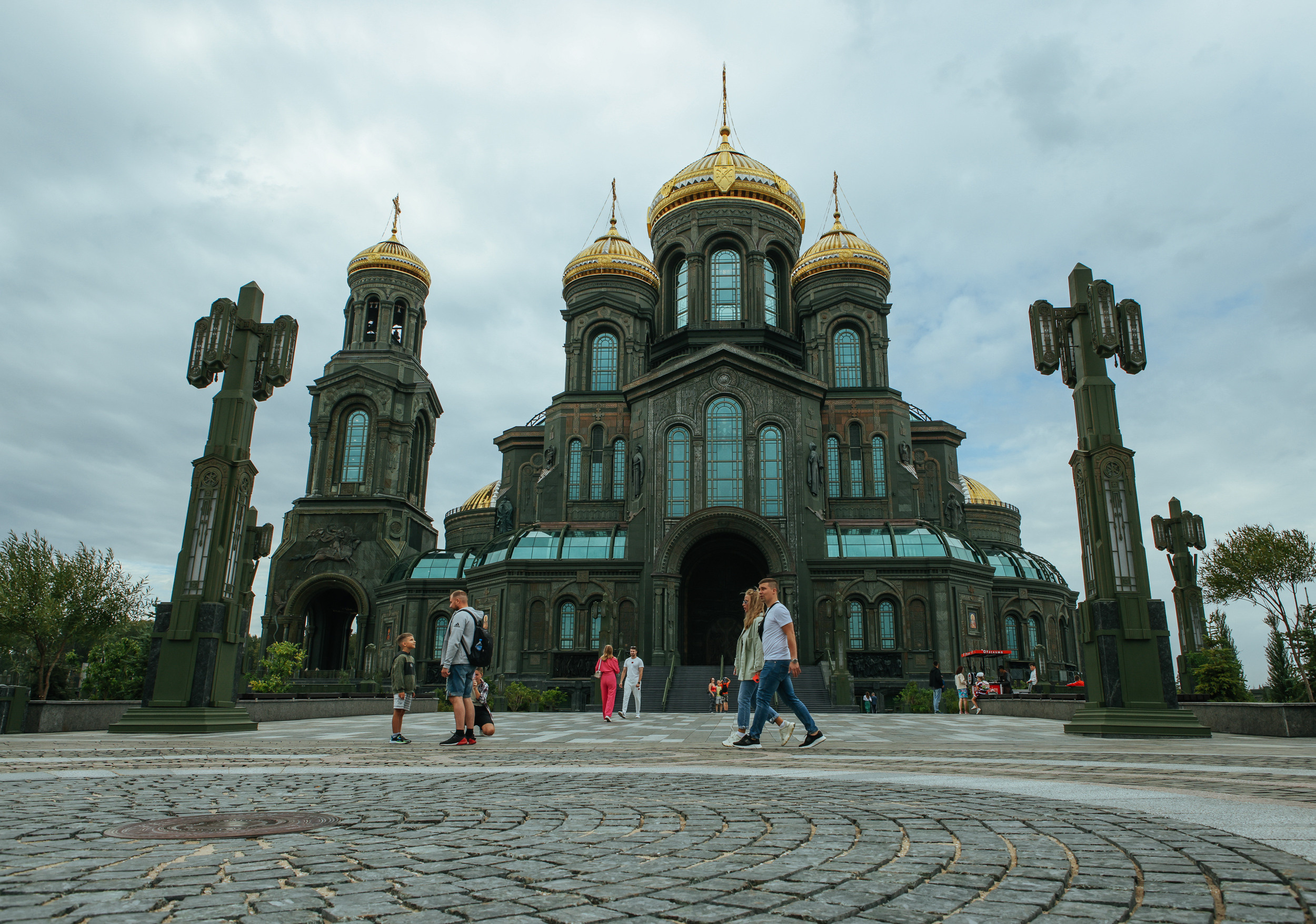 ROSPHOTO. Репортажный, архитектурный, театральный и файн-арт фотограф Лена Мельникова в Москве
